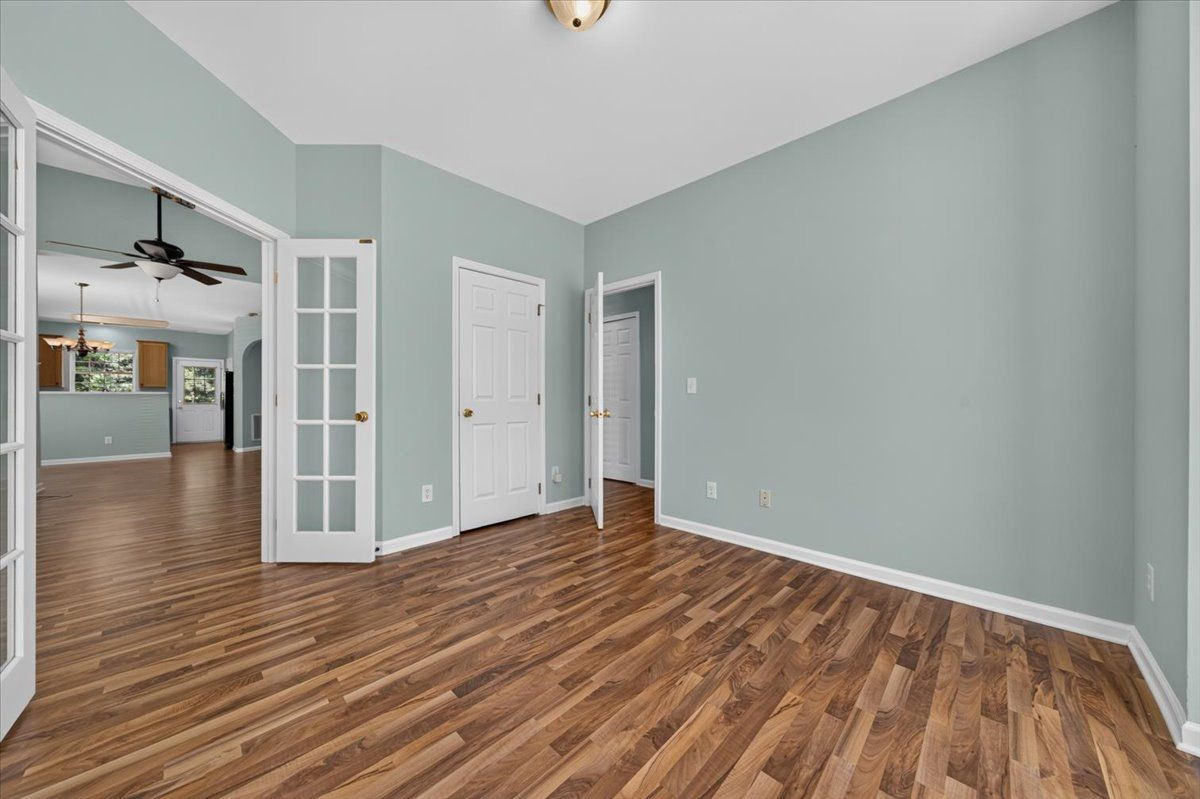 5045 Delta Lake Drive Property Photo 8