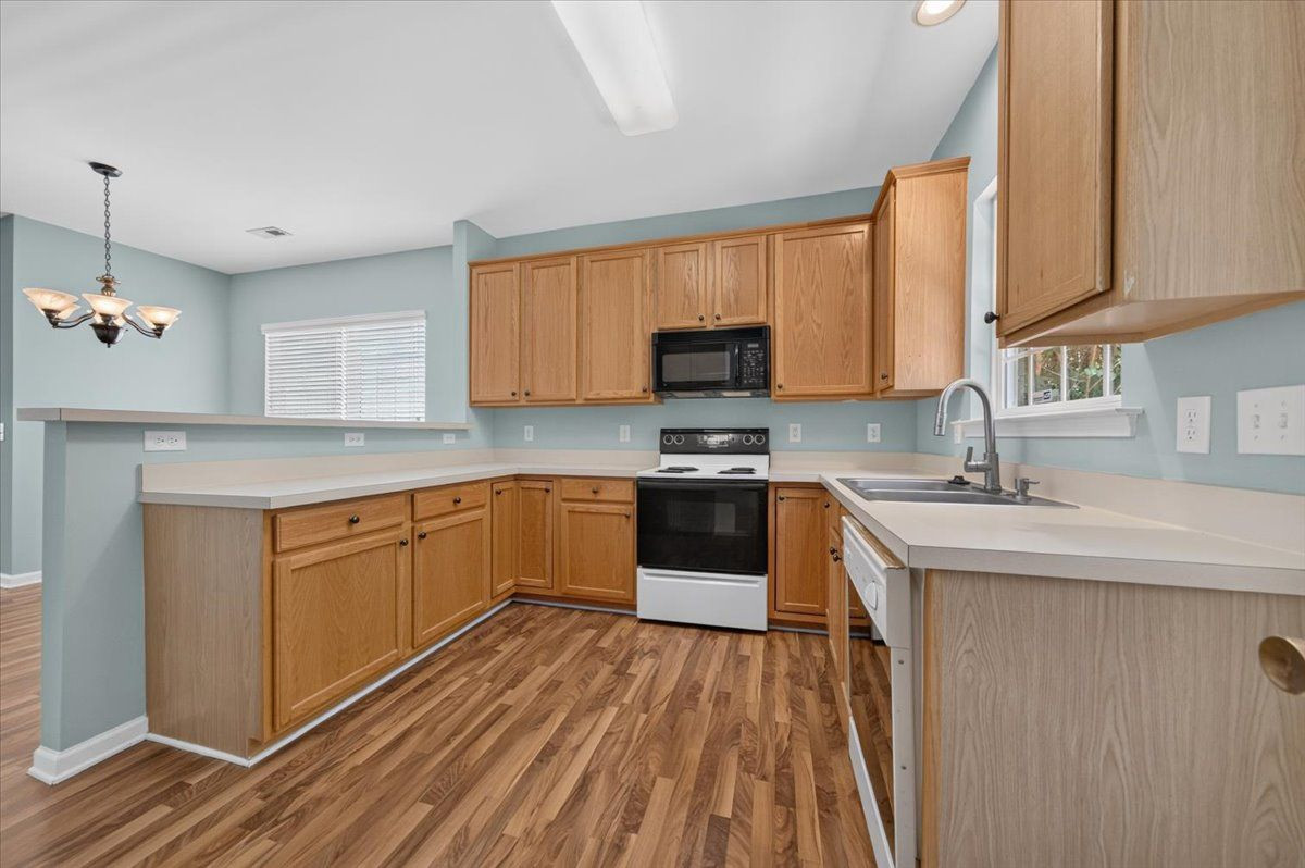 5045 Delta Lake Drive Property Photo 17
