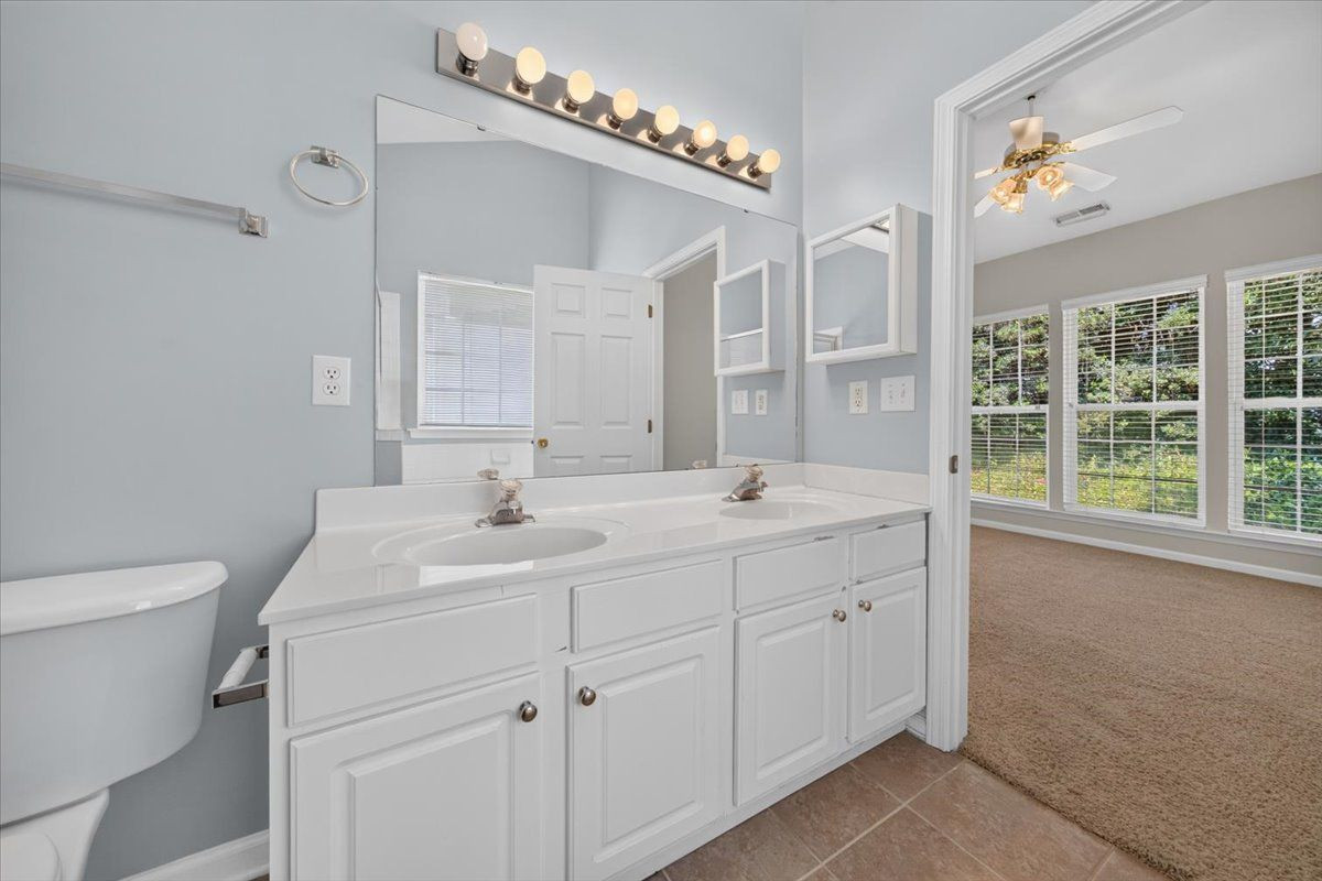 5045 Delta Lake Drive Property Photo 25