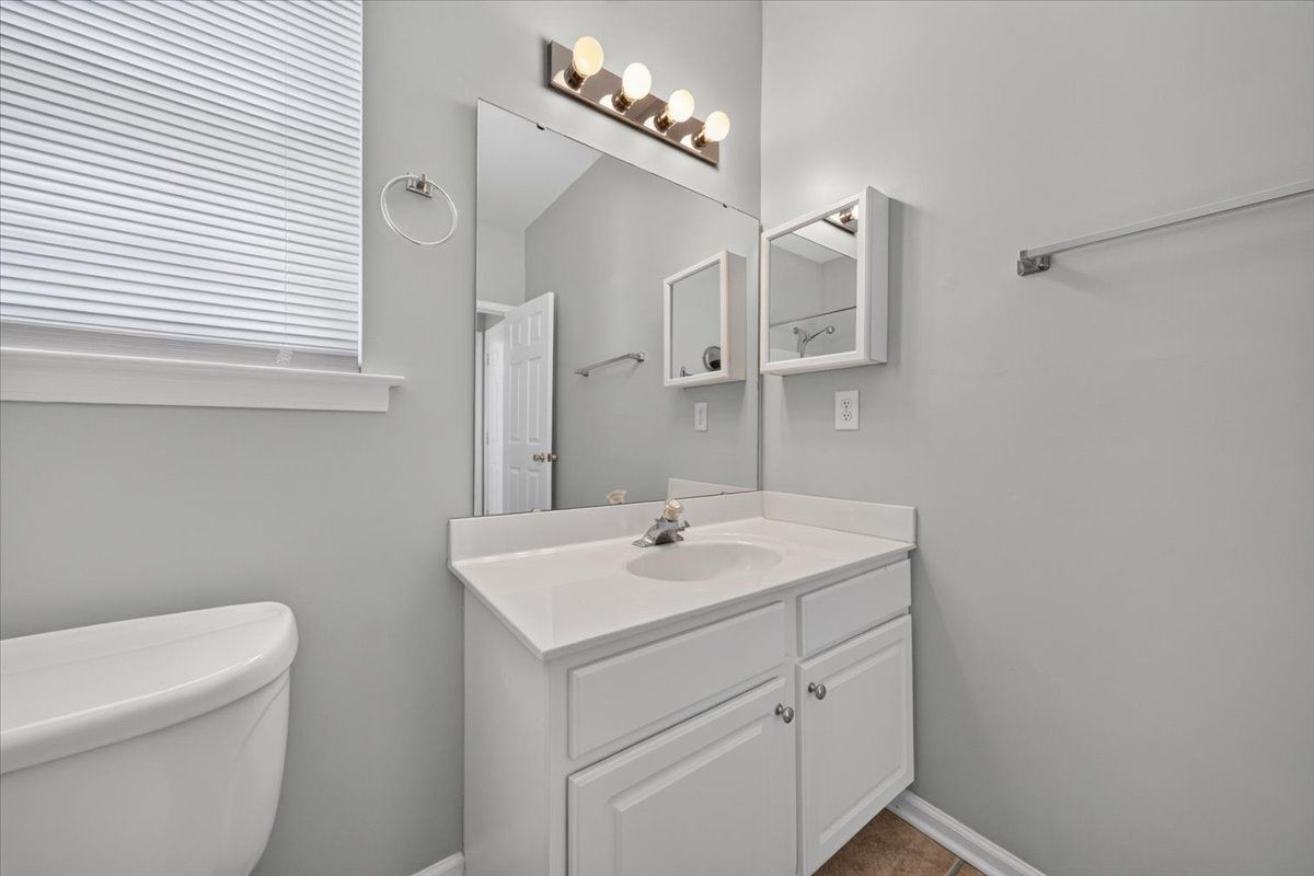 5045 Delta Lake Drive Property Photo 33