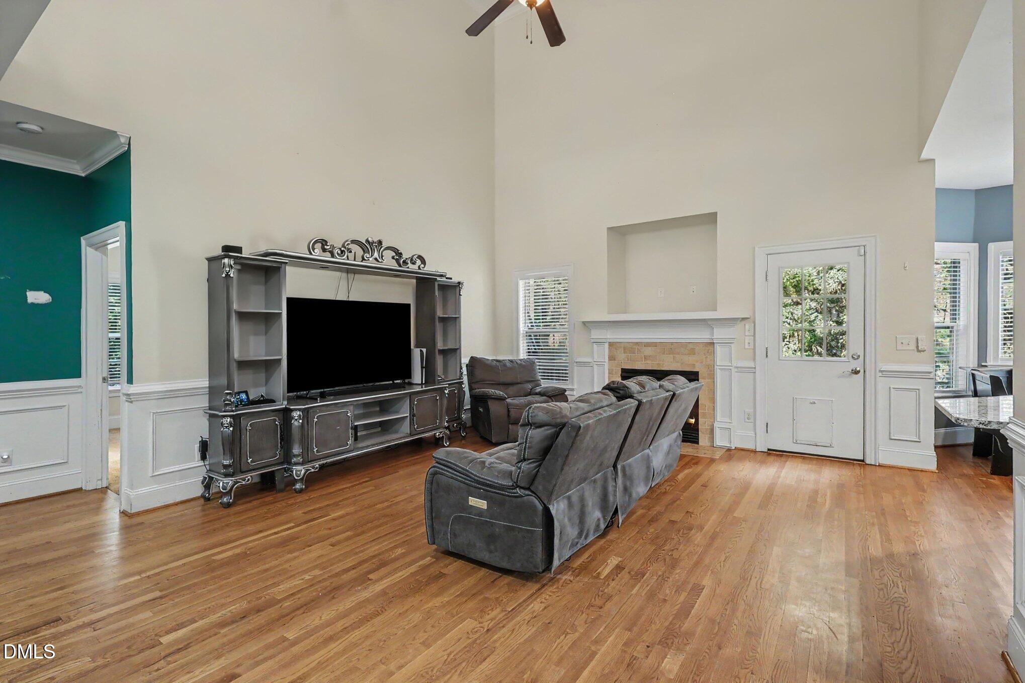 520 Findhorn Lane Property Photo 6