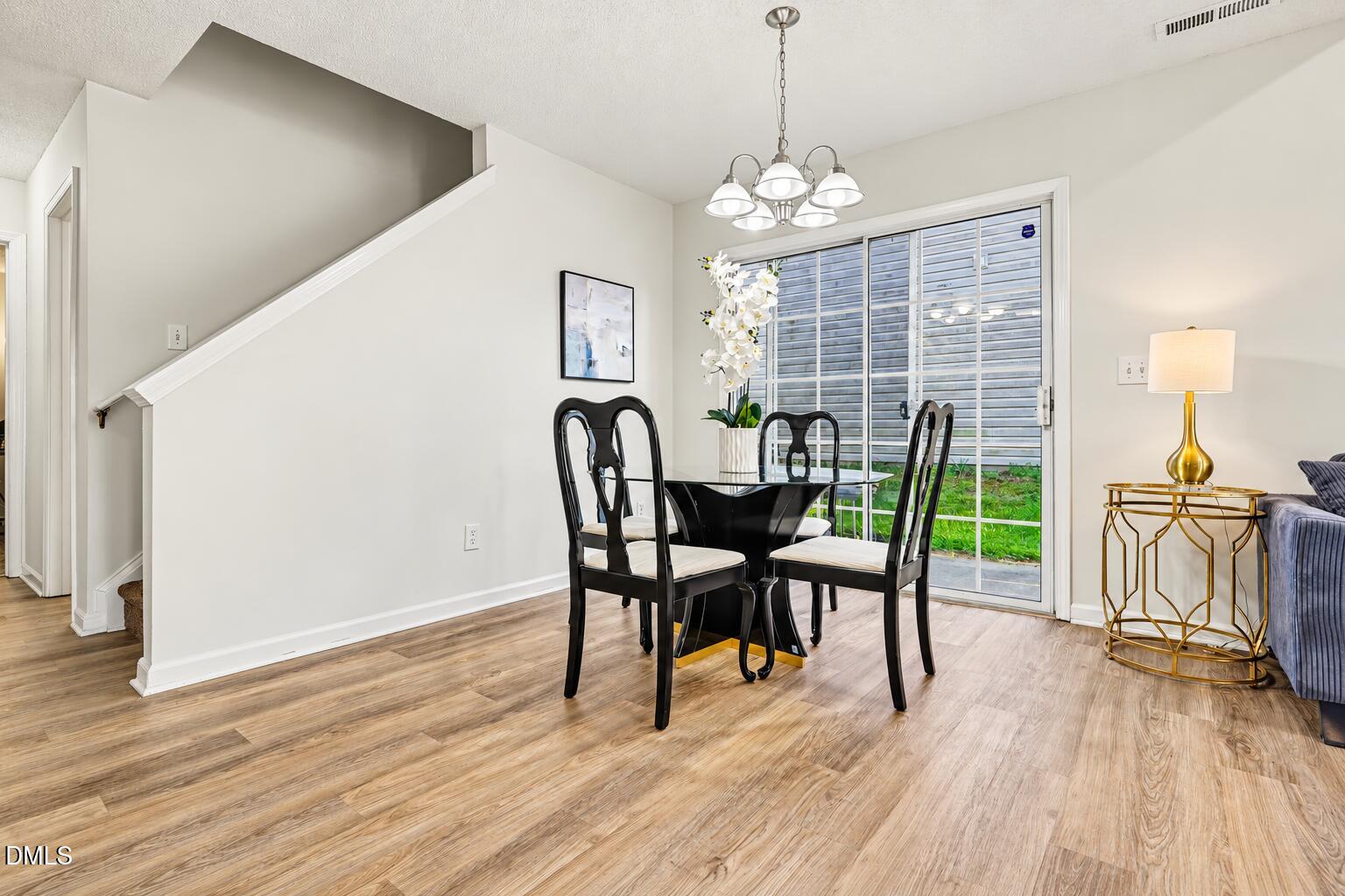 1628 Beacon Village Drive Property Photo 6