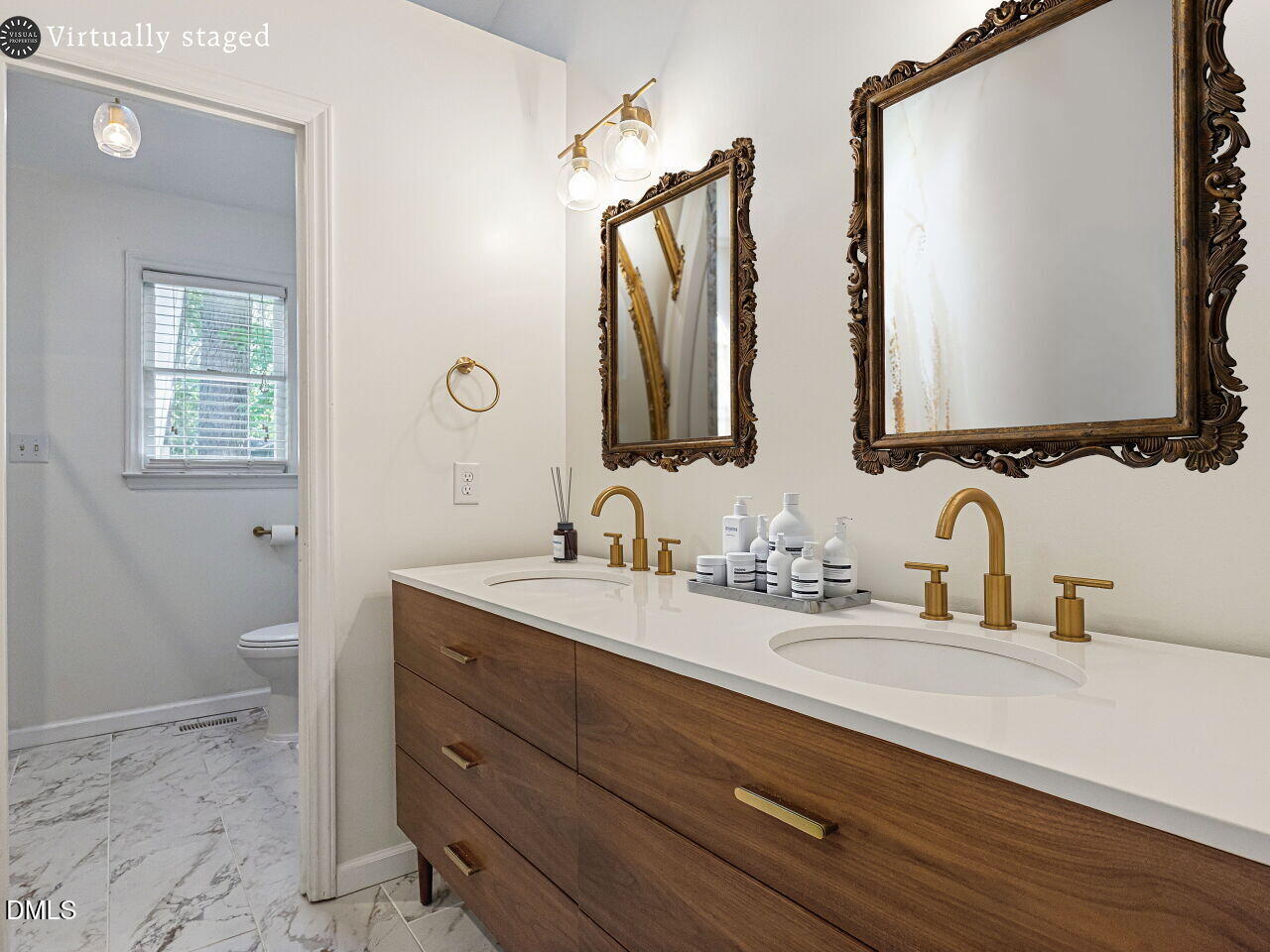 108 Carrousel Lane Property Photo 23