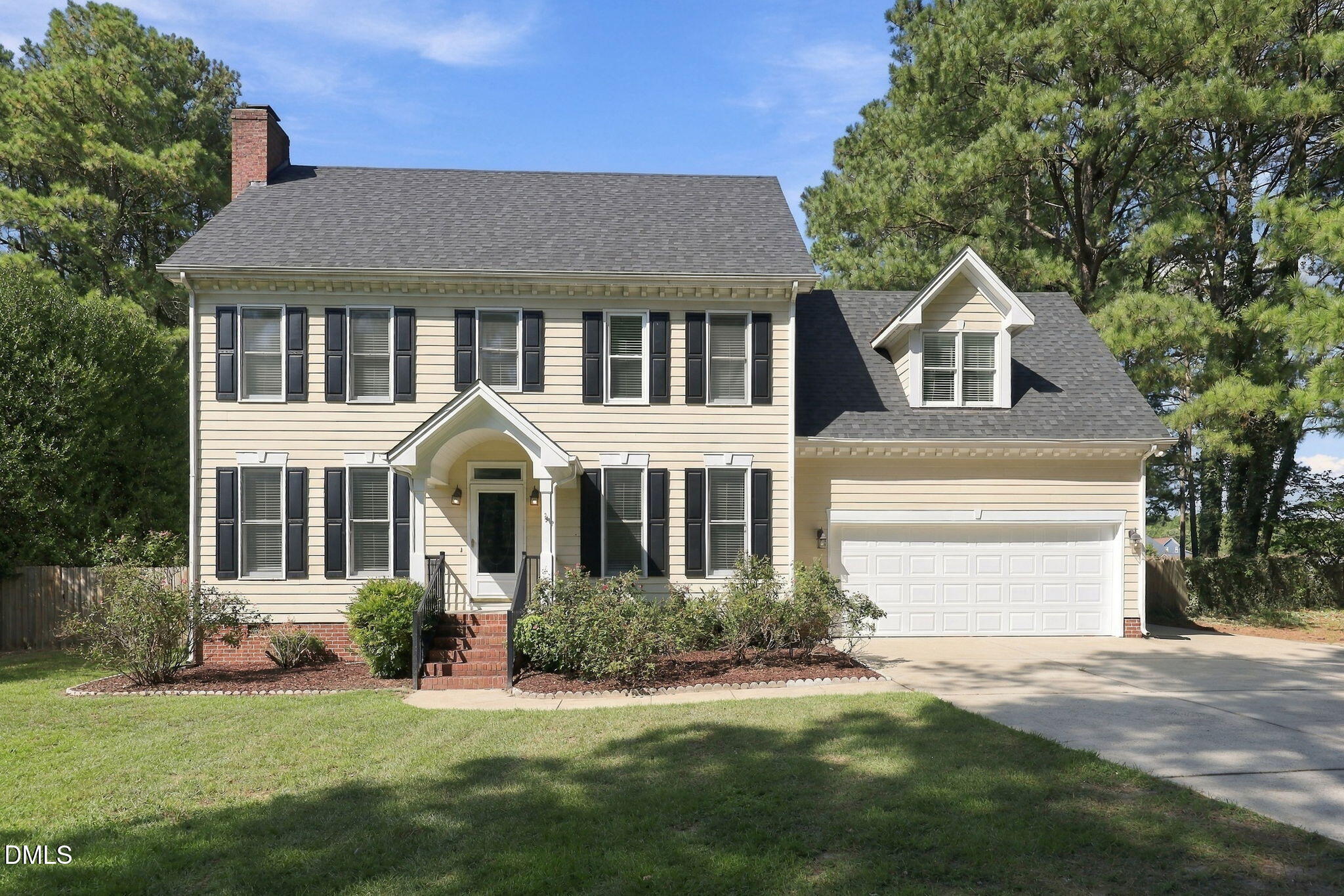 824 Elbridge Drive Property Photo 1