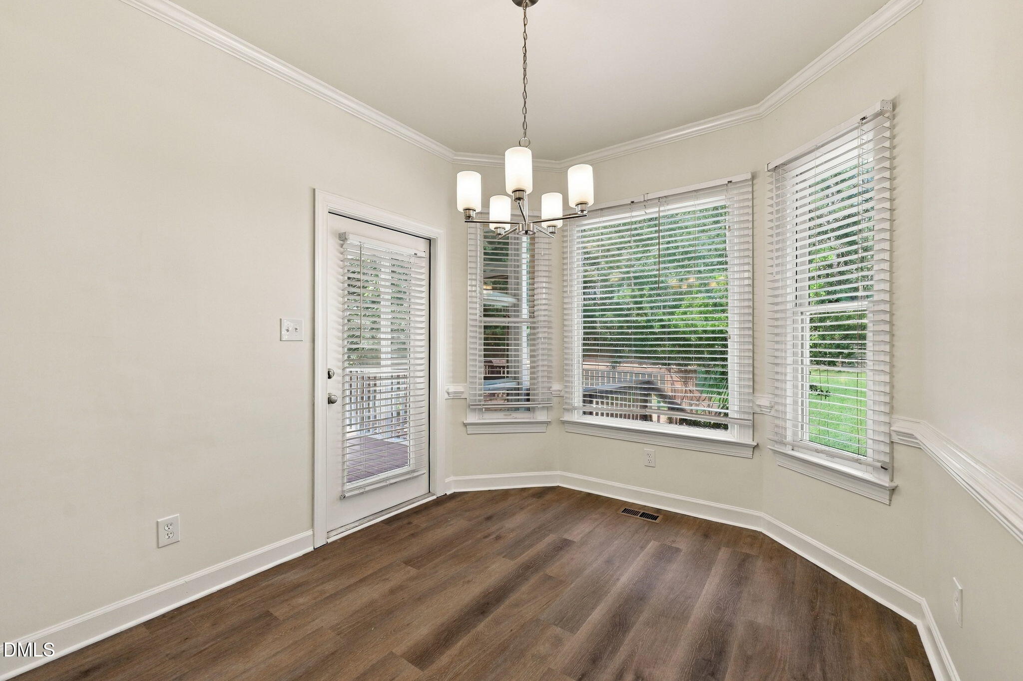 824 Elbridge Drive Property Photo 14