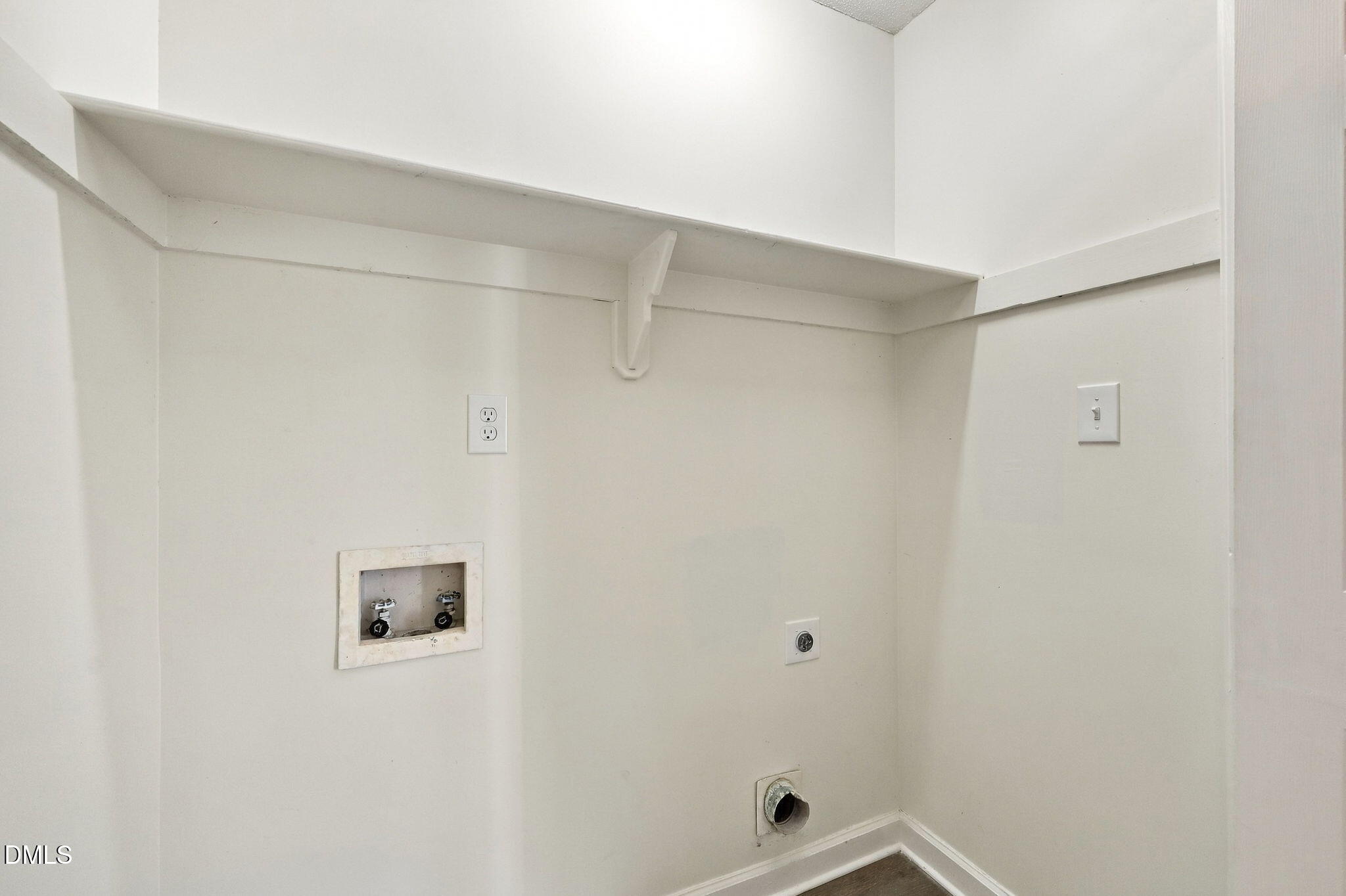 824 Elbridge Drive Property Photo 32