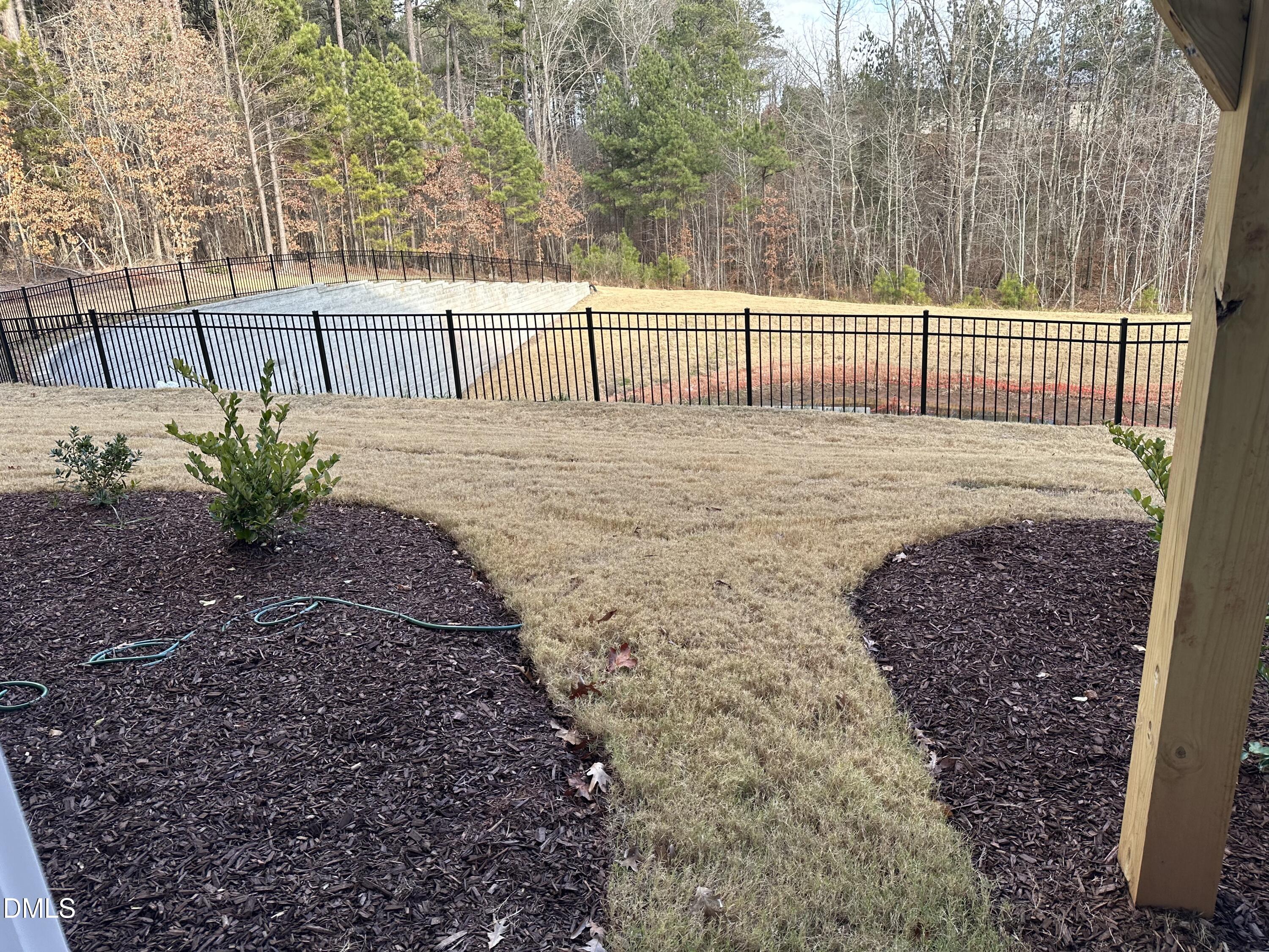 507 Tova Falls Drive Property Photo 27