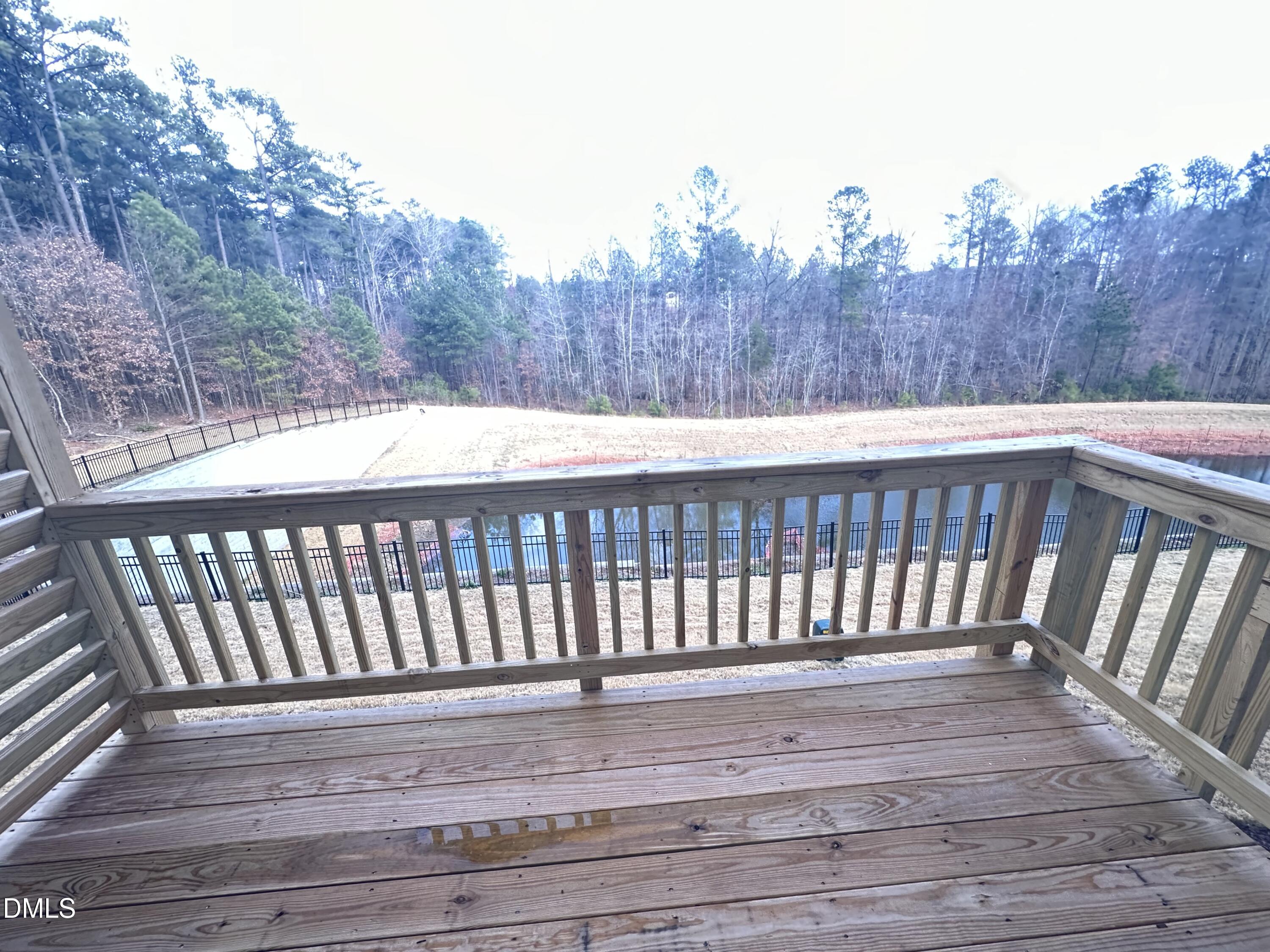 507 Tova Falls Drive Property Photo 30