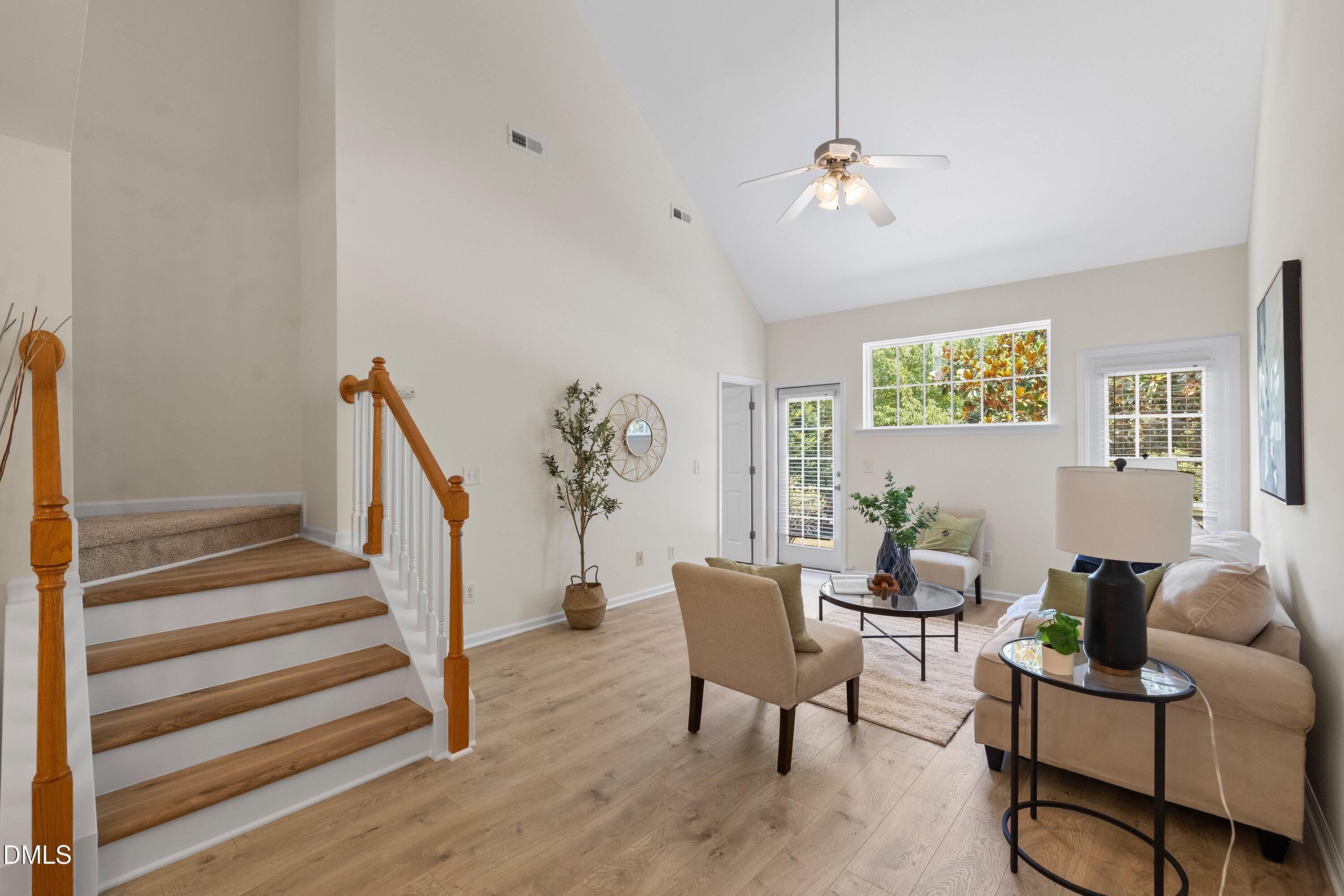 102 Anamoor Drive Property Photo 4