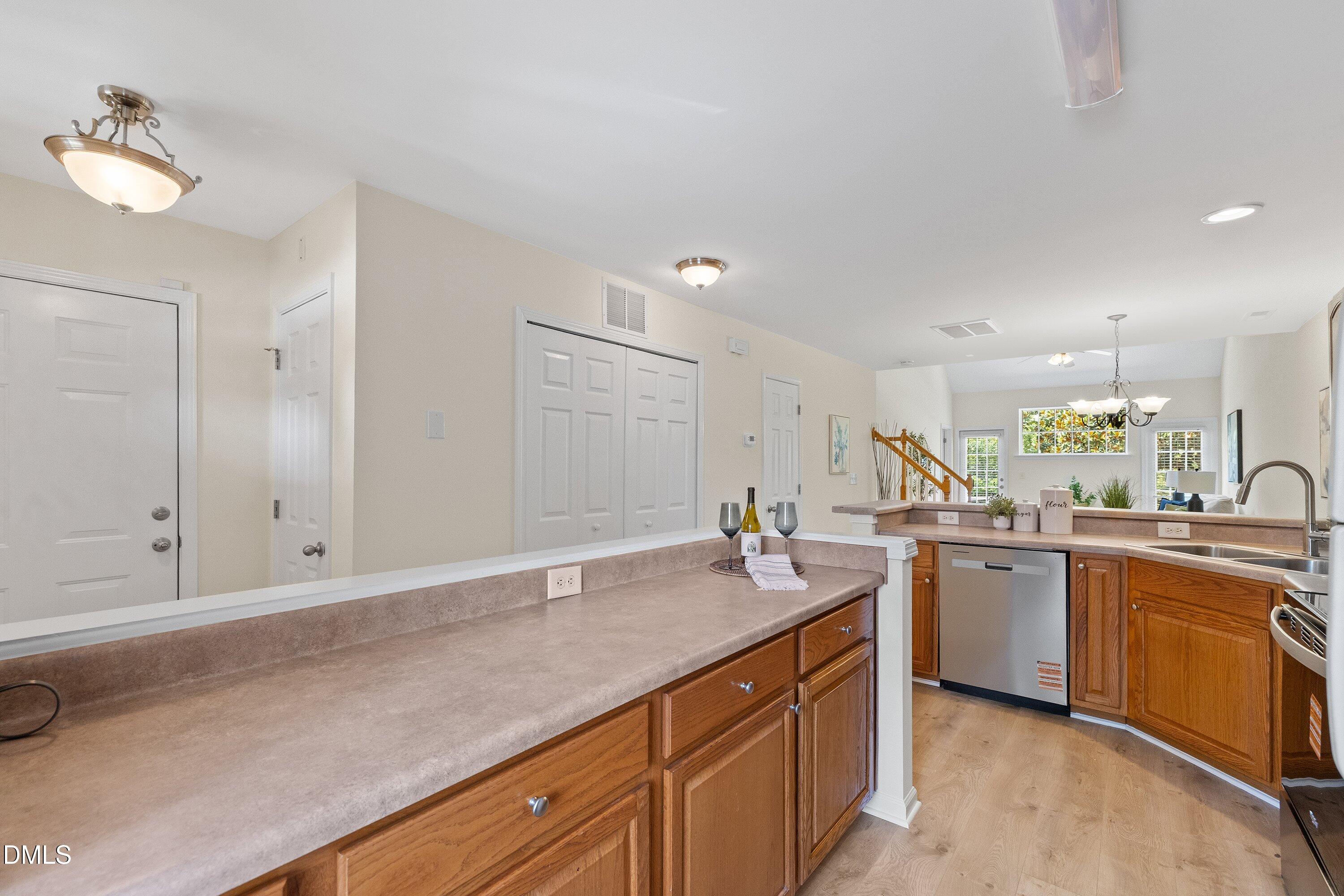 102 Anamoor Drive Property Photo 14