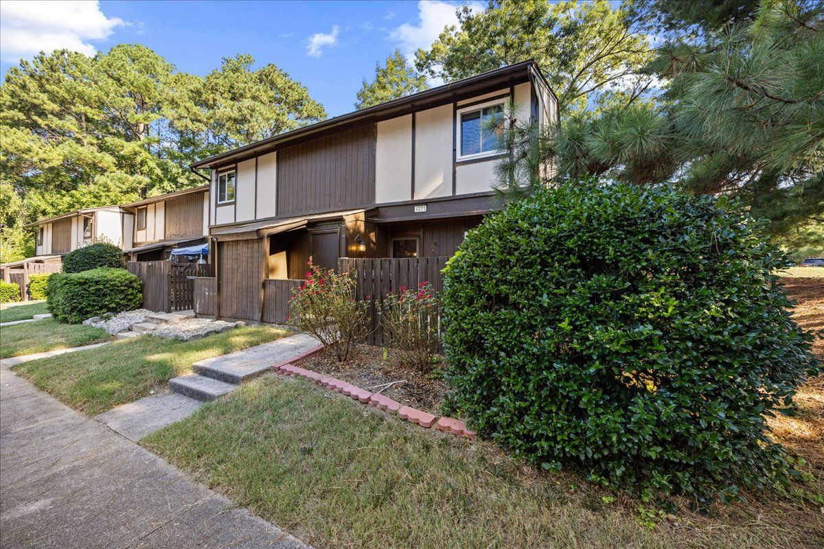 4271 Lake Ridge Drive Property Photo 24