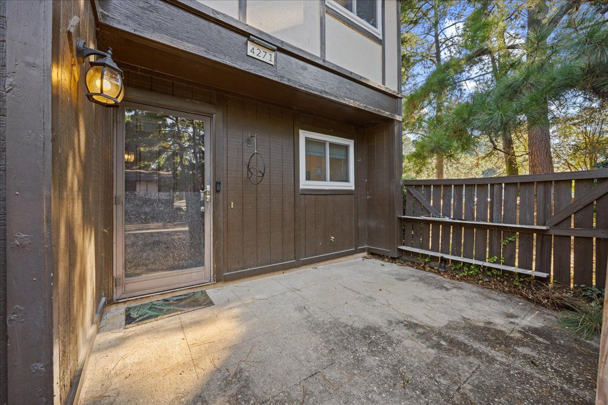 4271 Lake Ridge Drive Property Photo 26