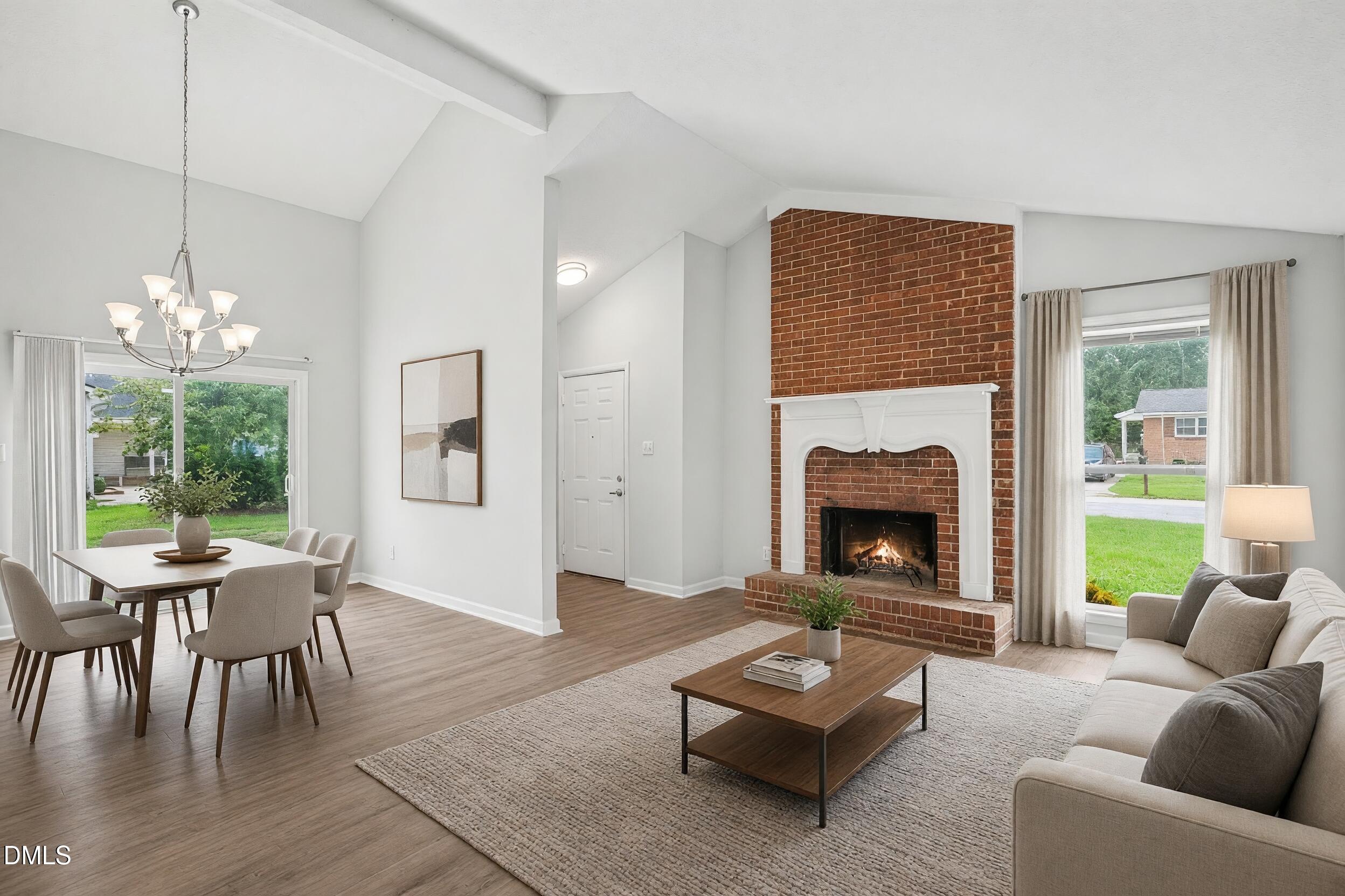 108 Deerfield Drive Property Photo 4