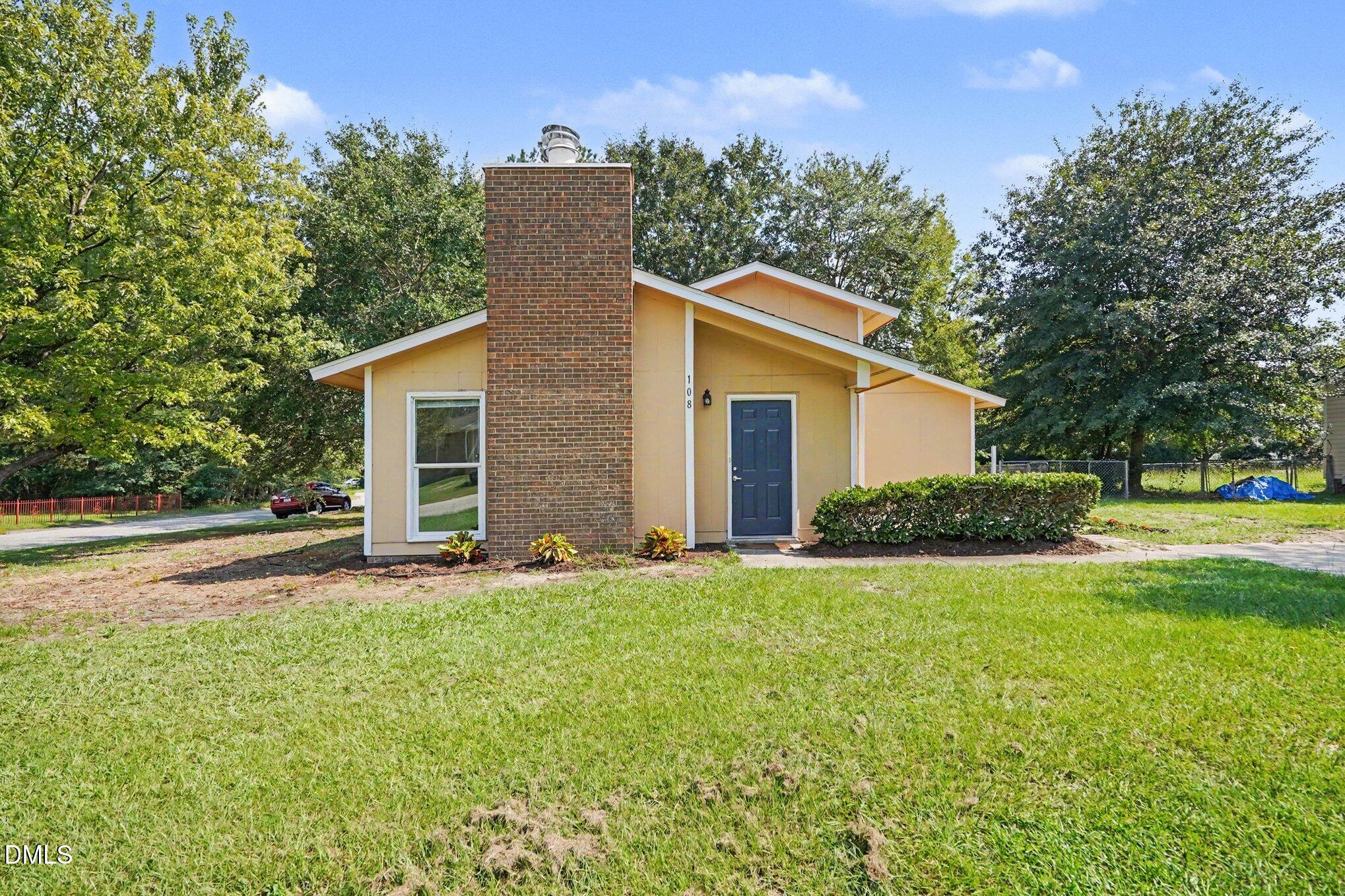 108 Deerfield Drive Property Photo 25