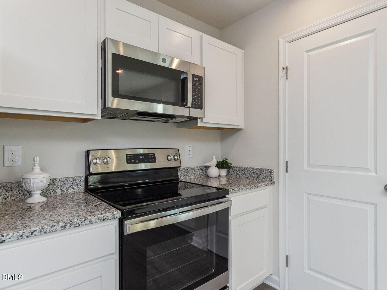 801 Brook Bawn Road Property Photo 10