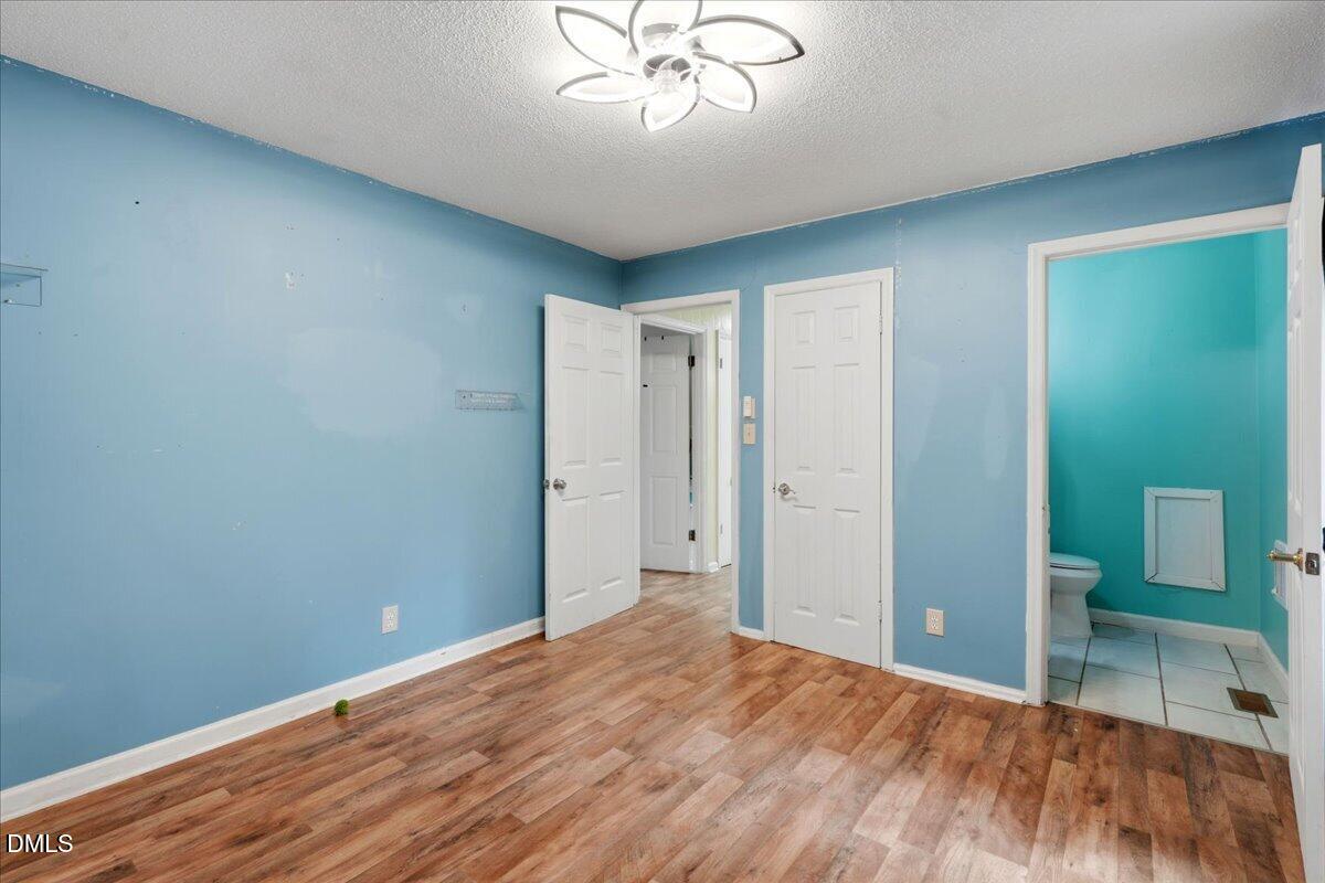 513 W 1st Street Property Photo 11