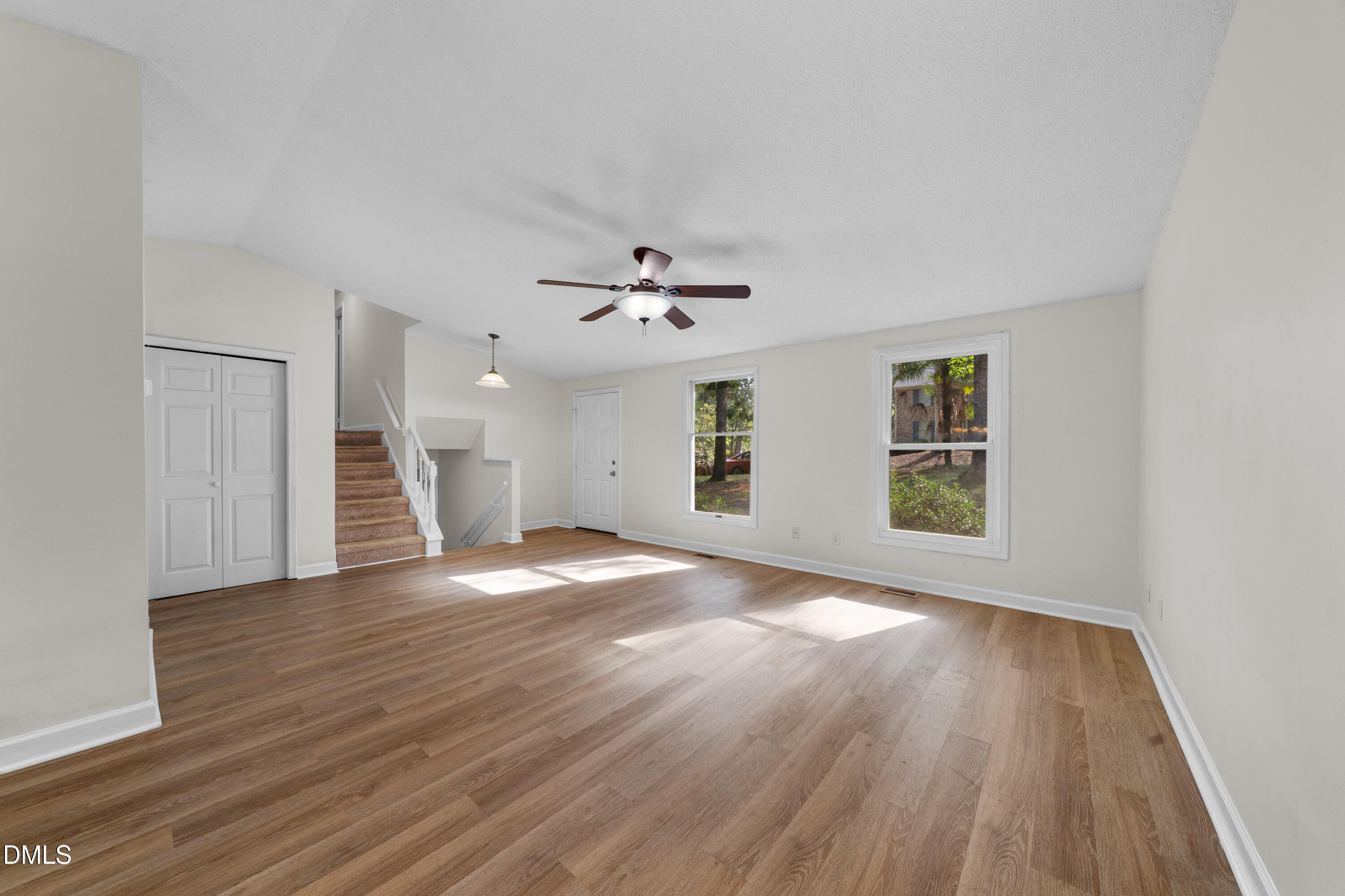 872 Lochmaben Street Property Photo 19