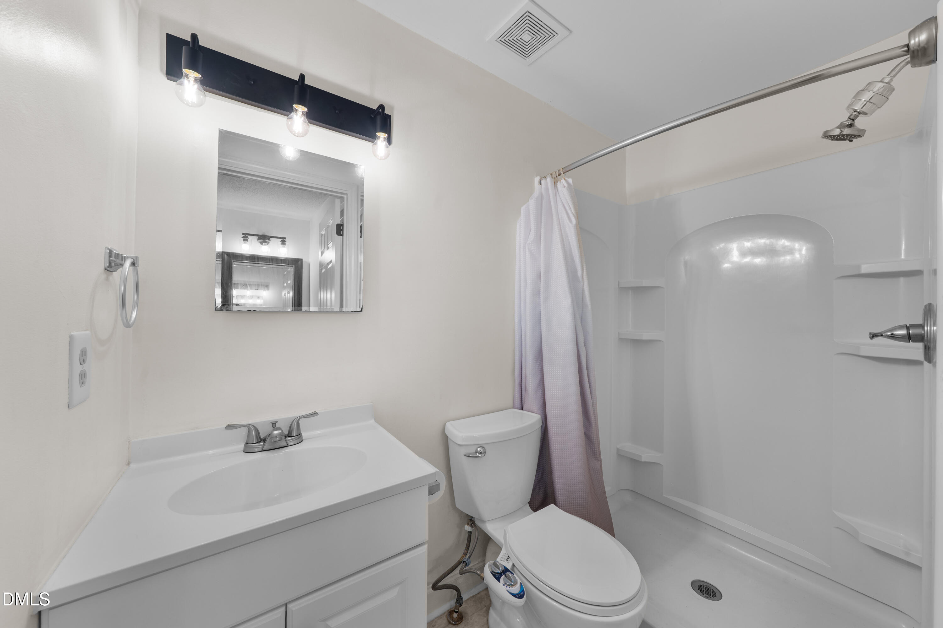 872 Lochmaben Street Property Photo 23