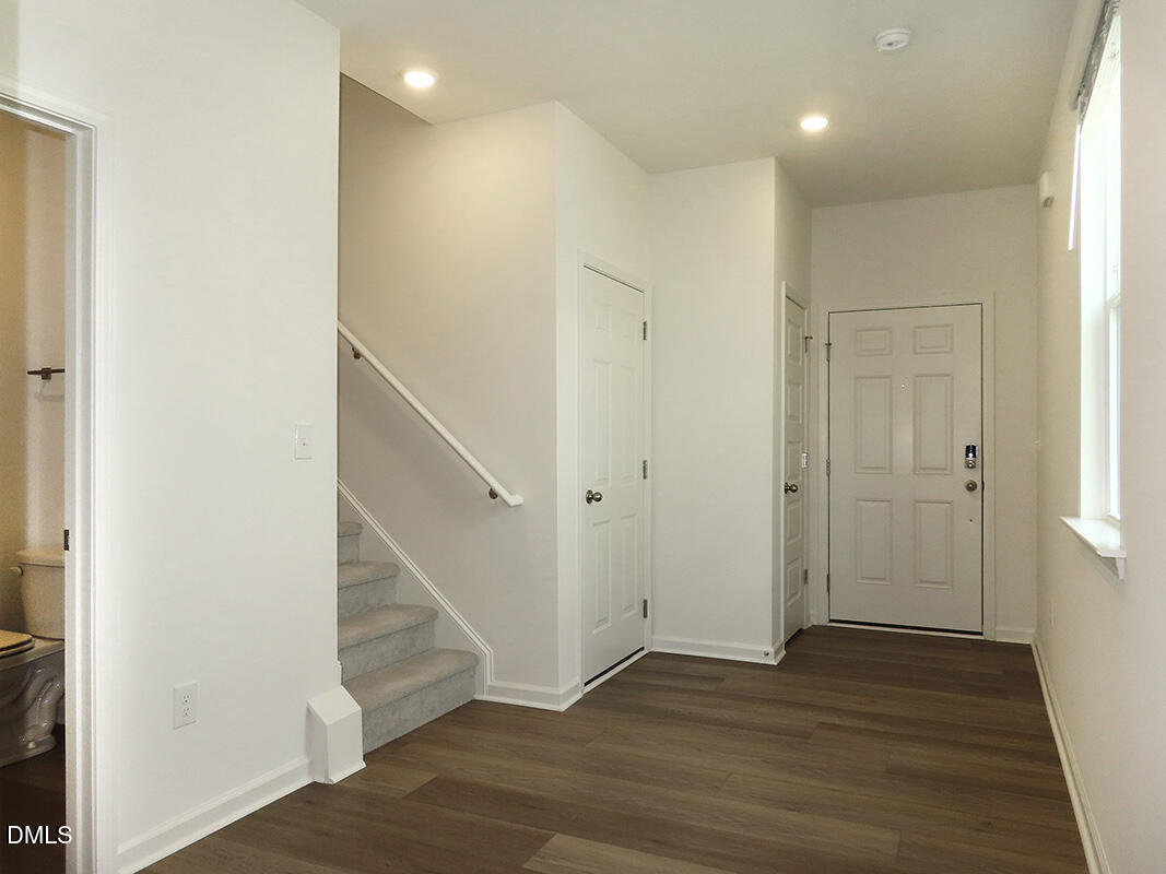 2206 Rabbitbrush Street Property Photo 3