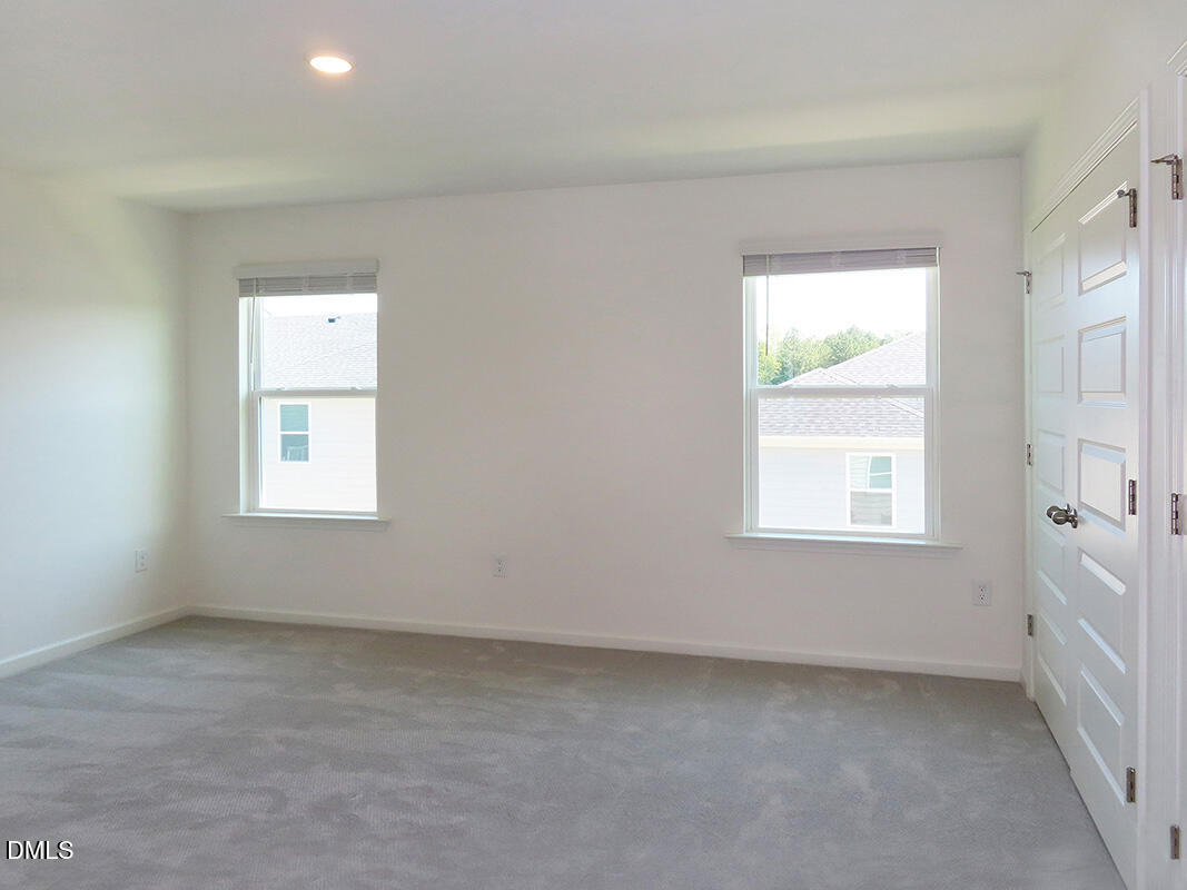 2206 Rabbitbrush Street Property Photo 5