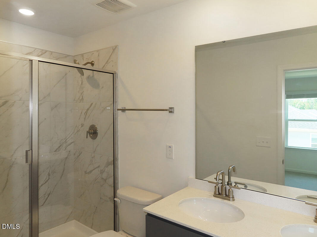 2206 Rabbitbrush Street Property Photo 8