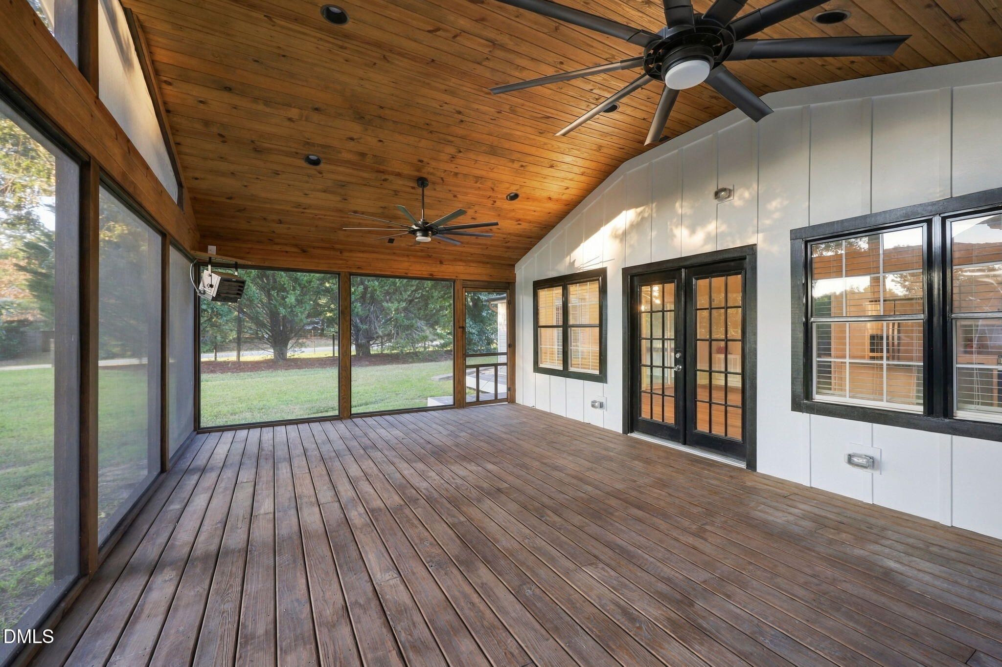 2005 Sunny Way Property Photo 16