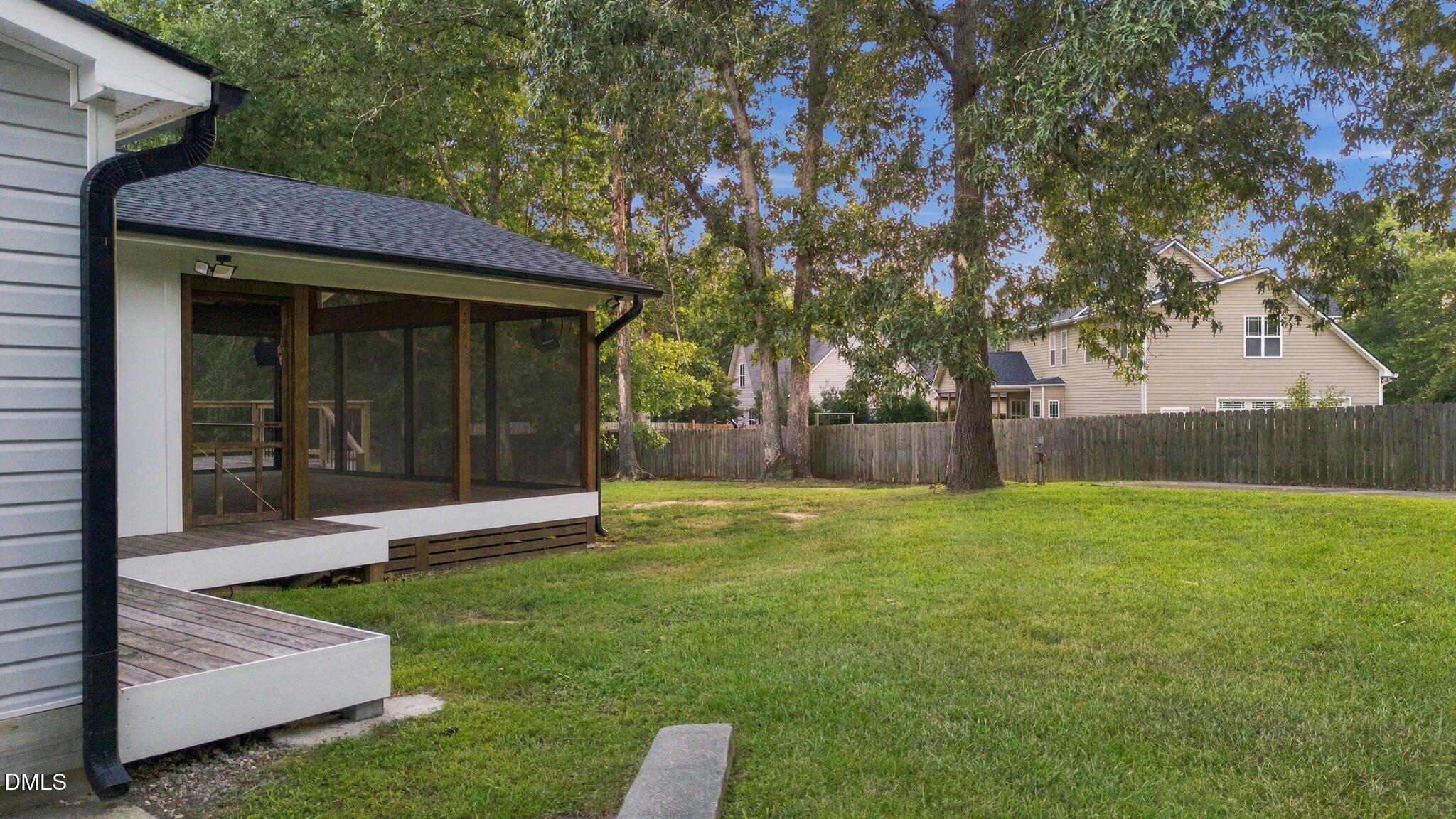 2005 Sunny Way Property Photo 48