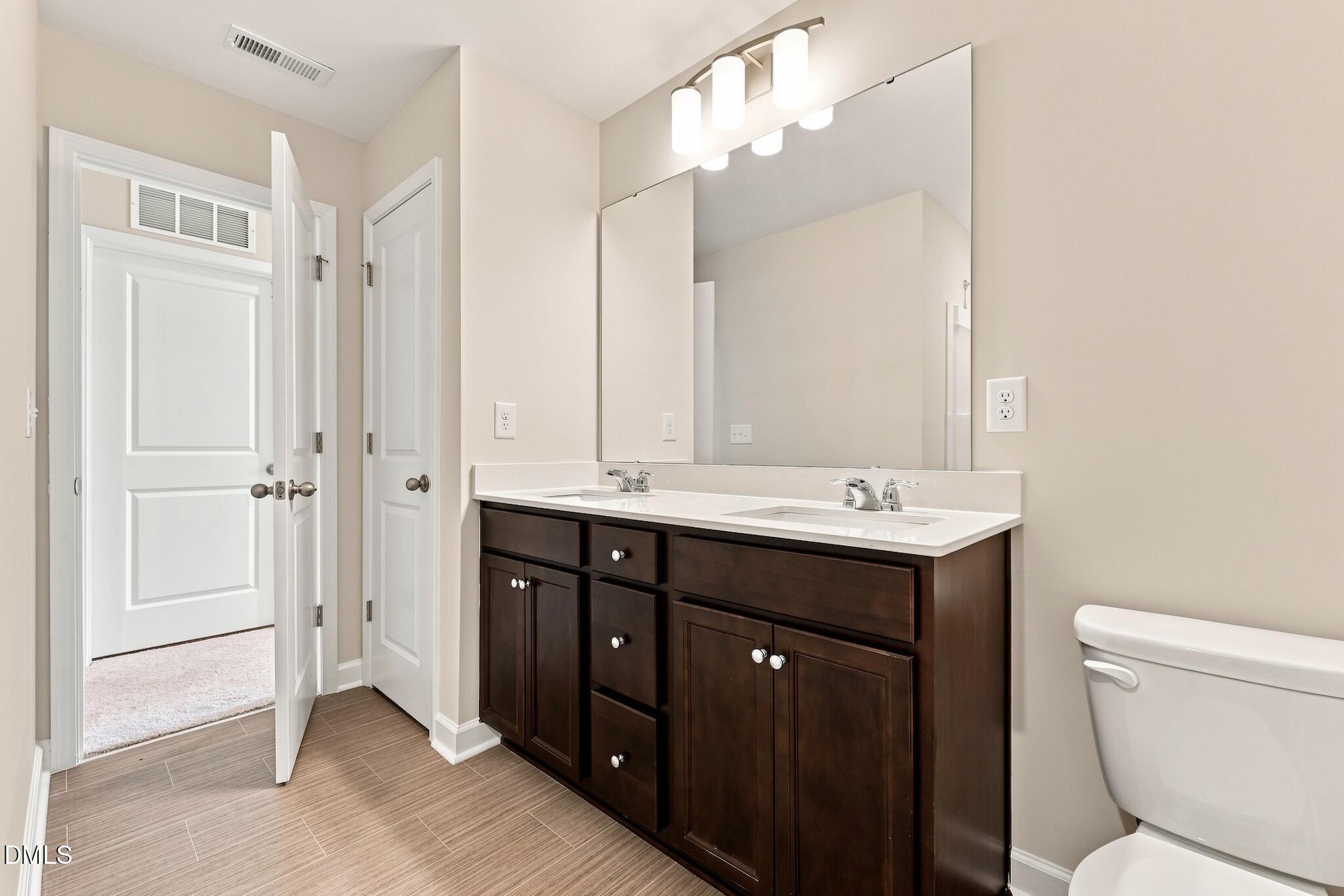 3910 Well Fleet Drive Property Photo 25