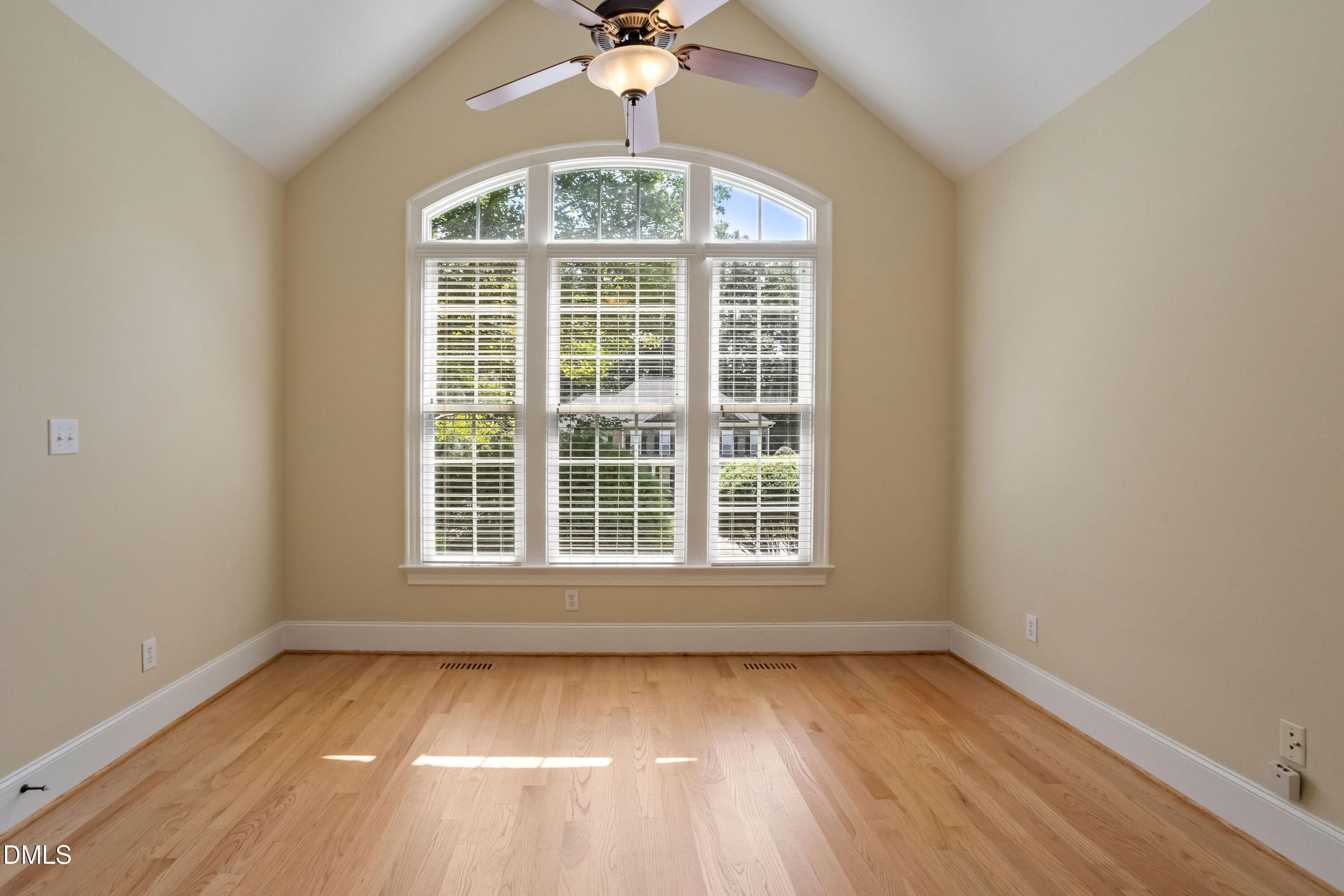 3720 Grandbridge Drive Property Photo 11