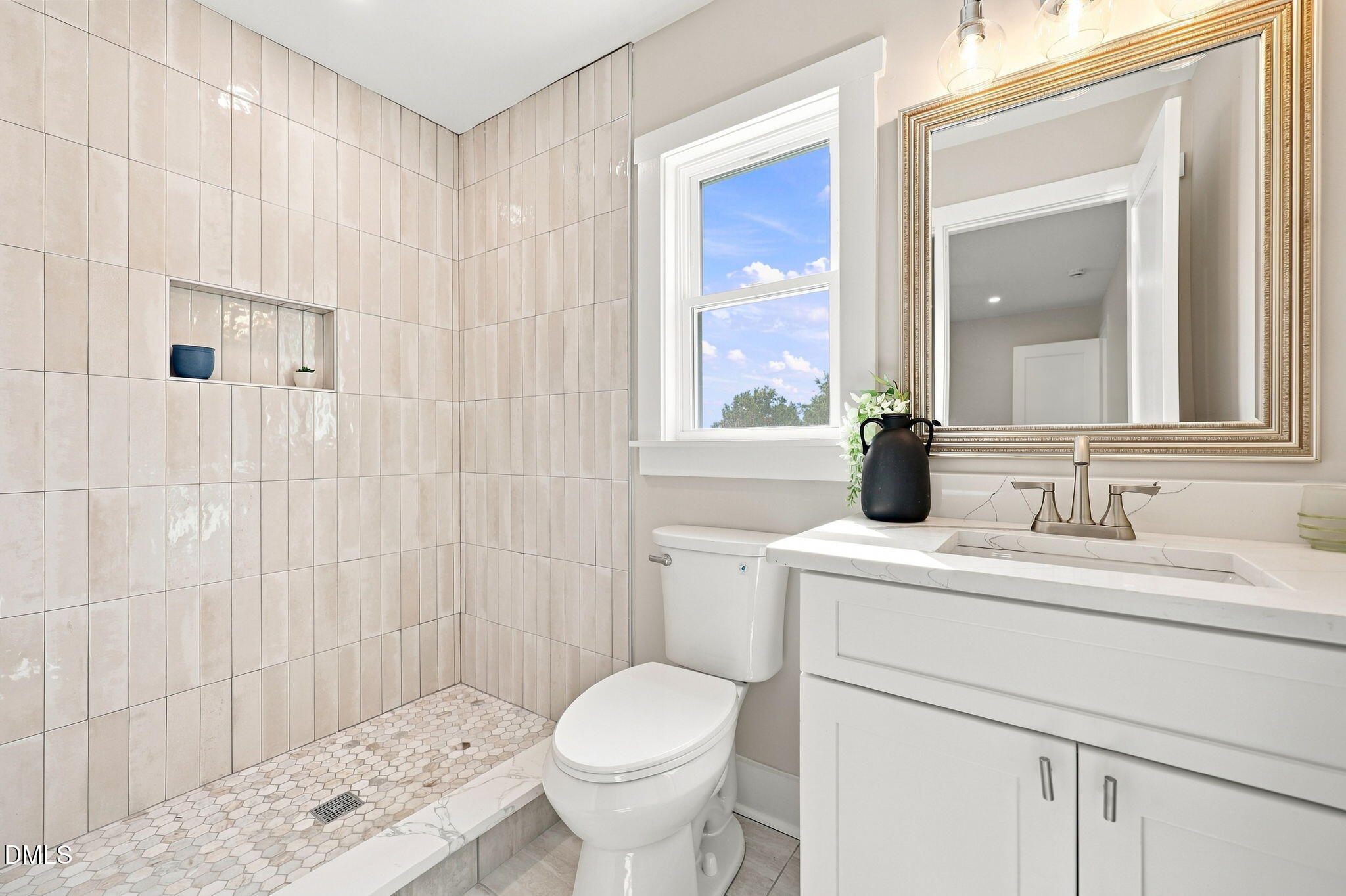 5301 Daleview Drive Property Photo 16