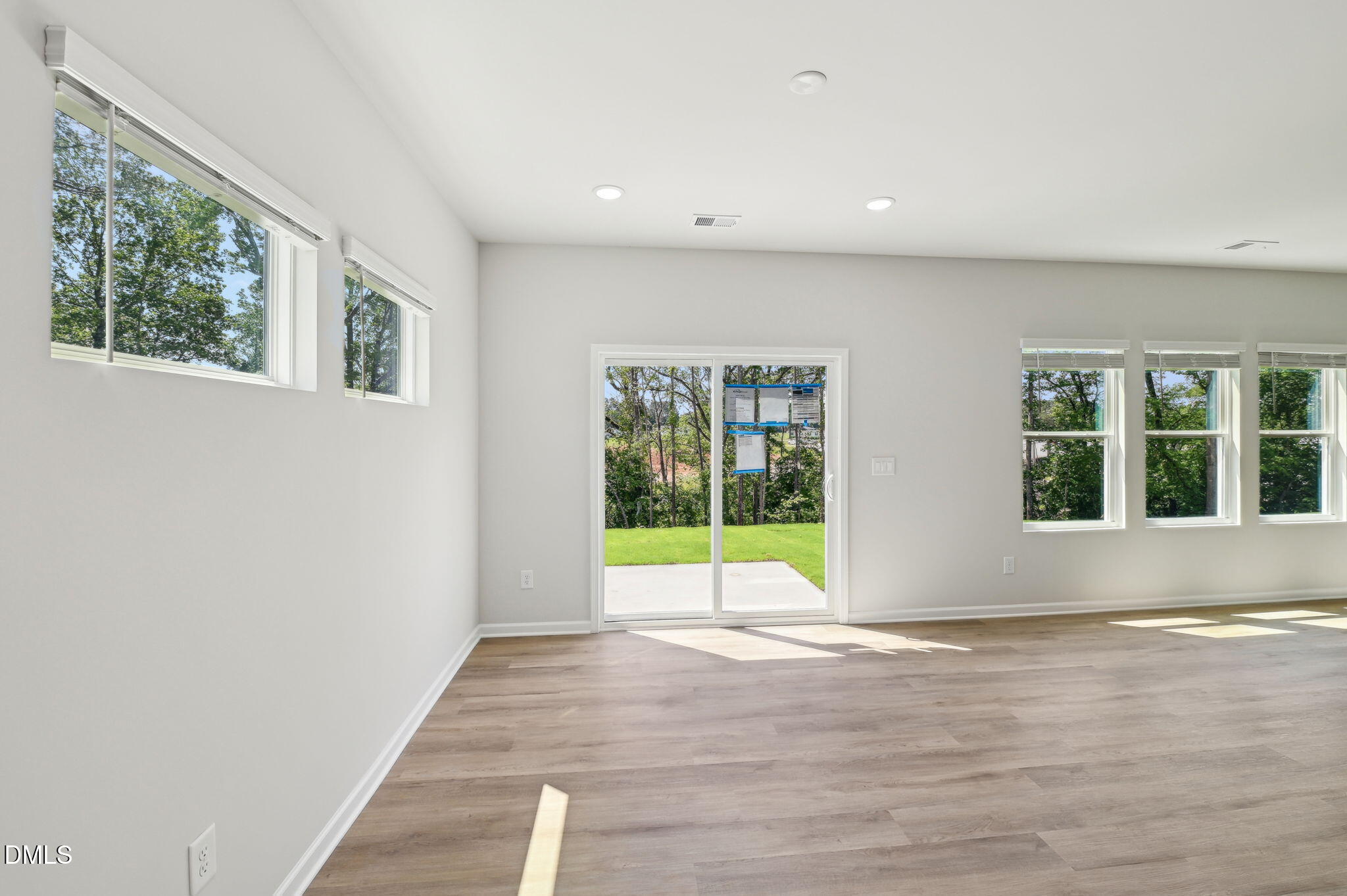 1158 Winding Spring Drive Property Photo 13