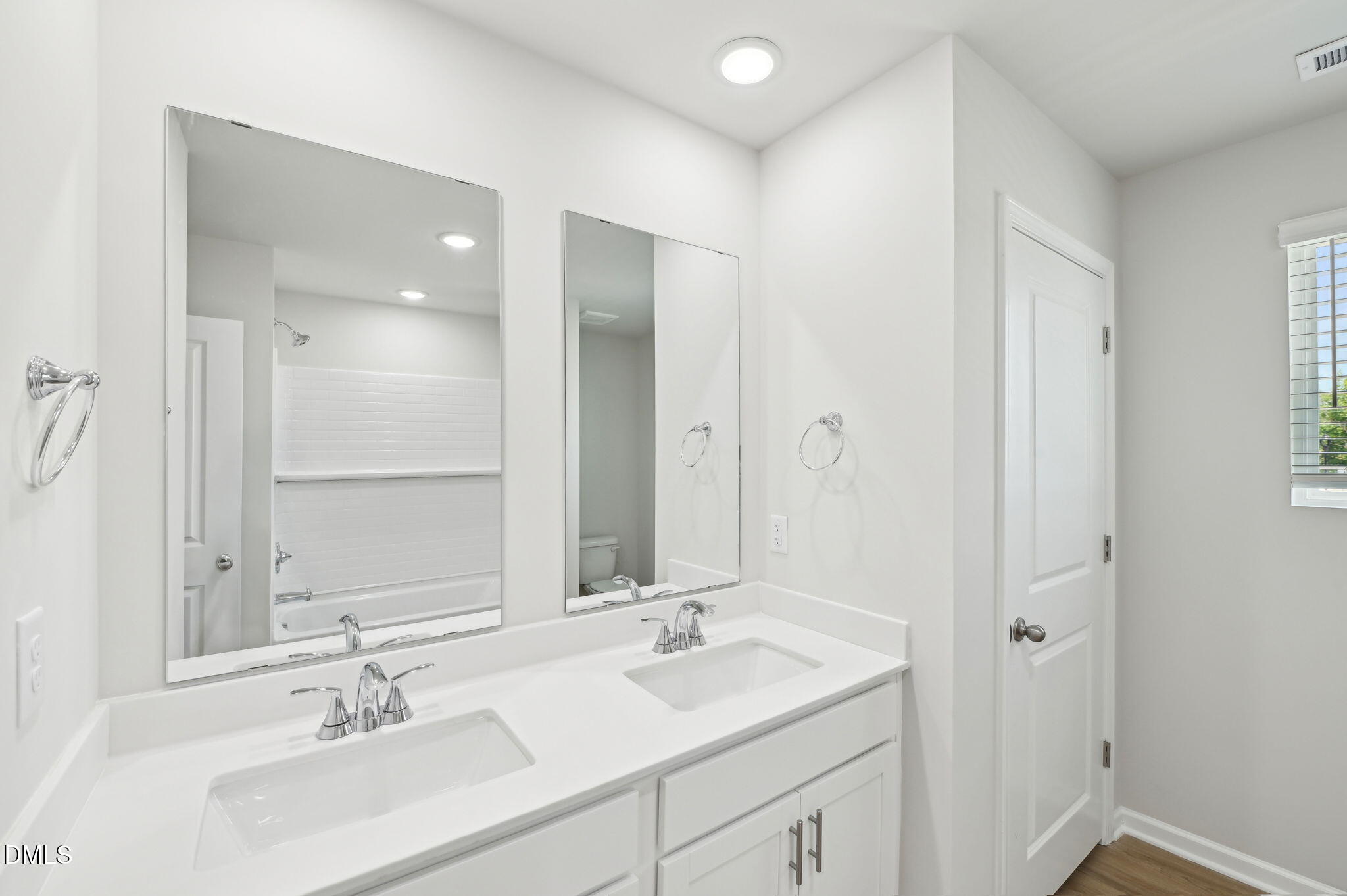 1158 Winding Spring Drive Property Photo 28