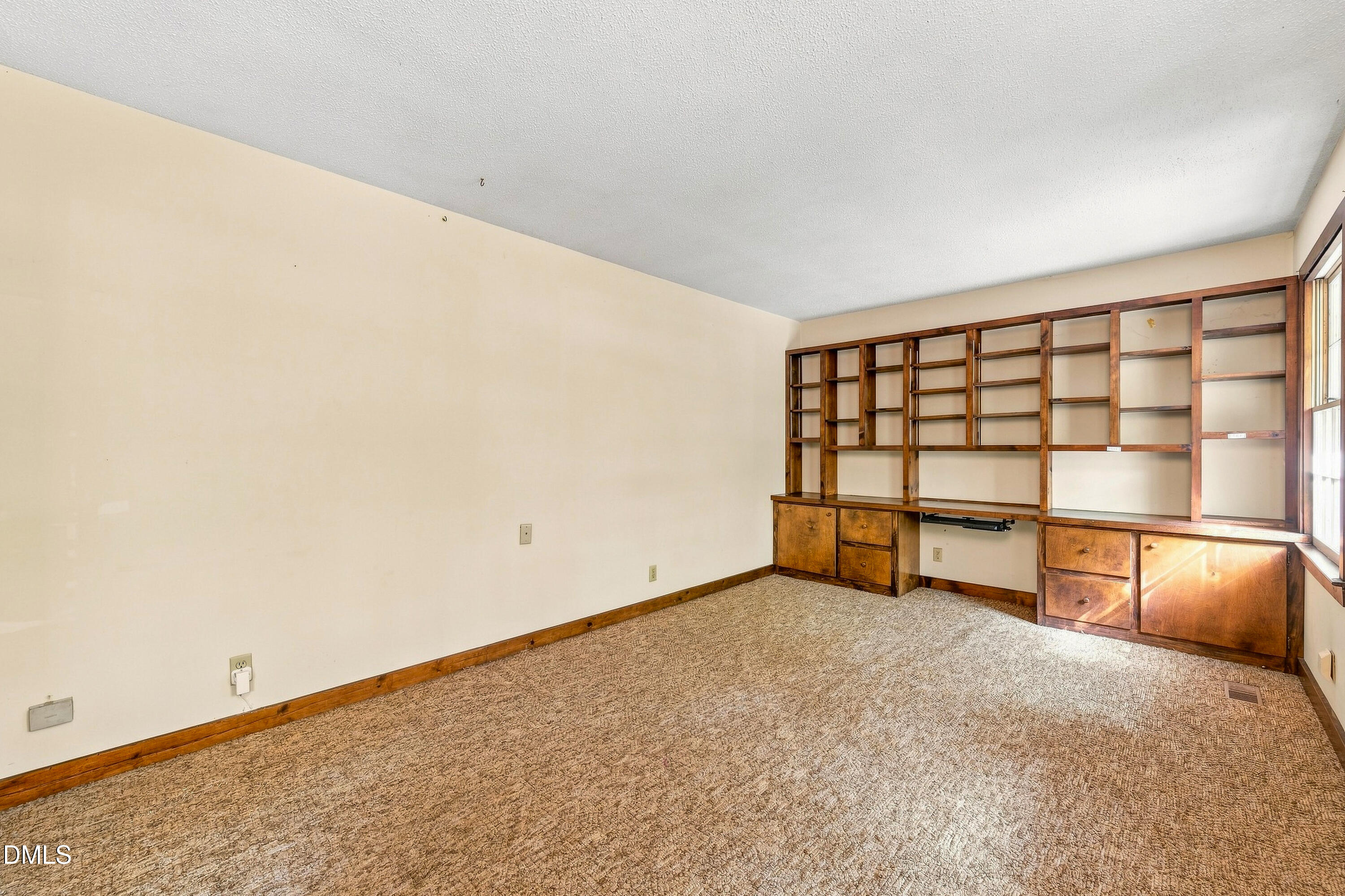 2805 Sparger Road Property Photo 6