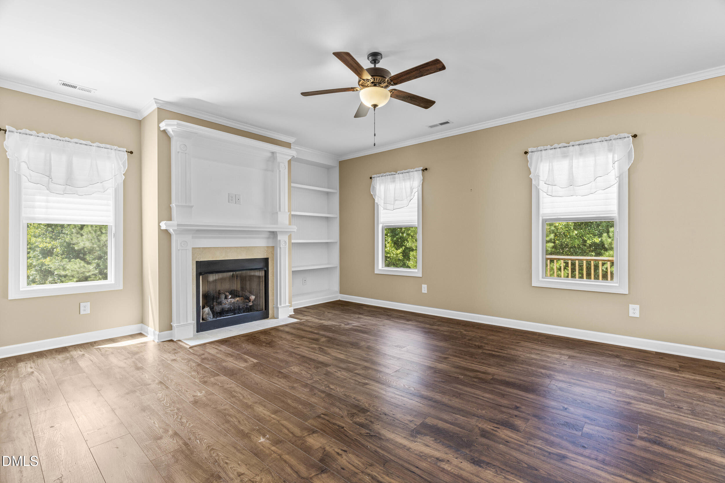 210 Birdo Pt Way Property Photo 8