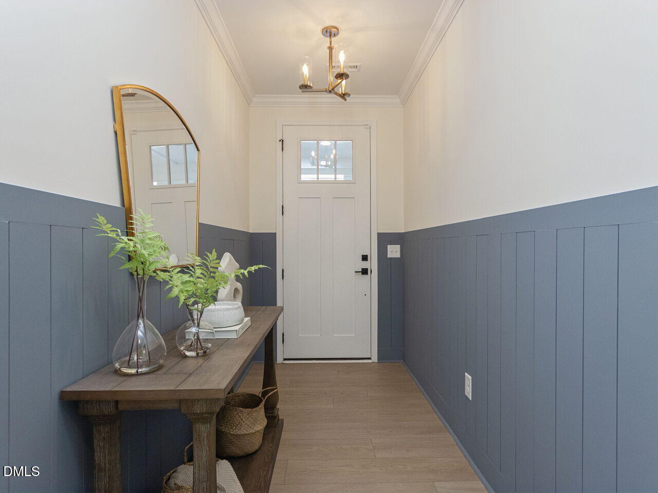 852 Dragonfly Pond Way Property Photo 4