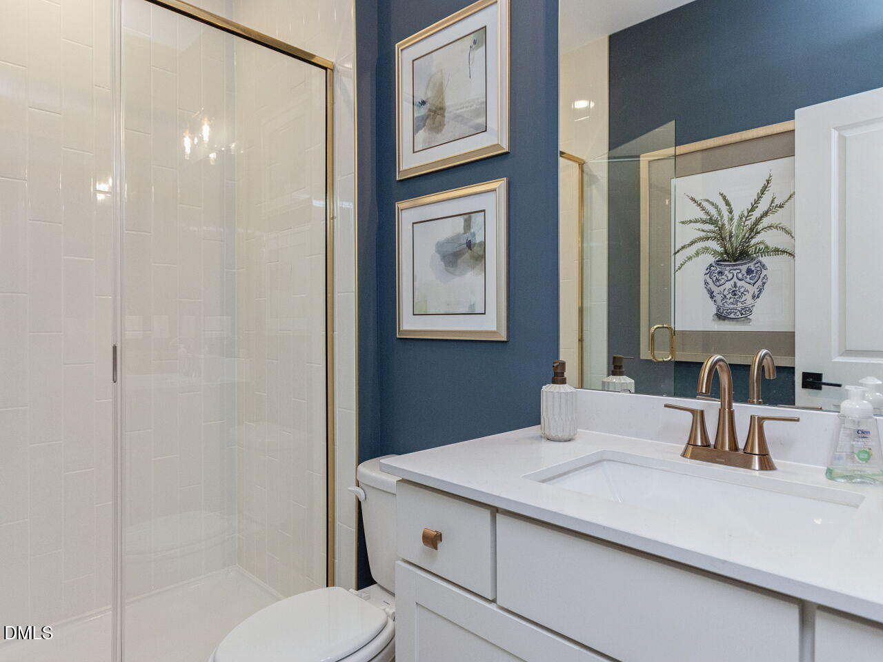 852 Dragonfly Pond Way Property Photo 7