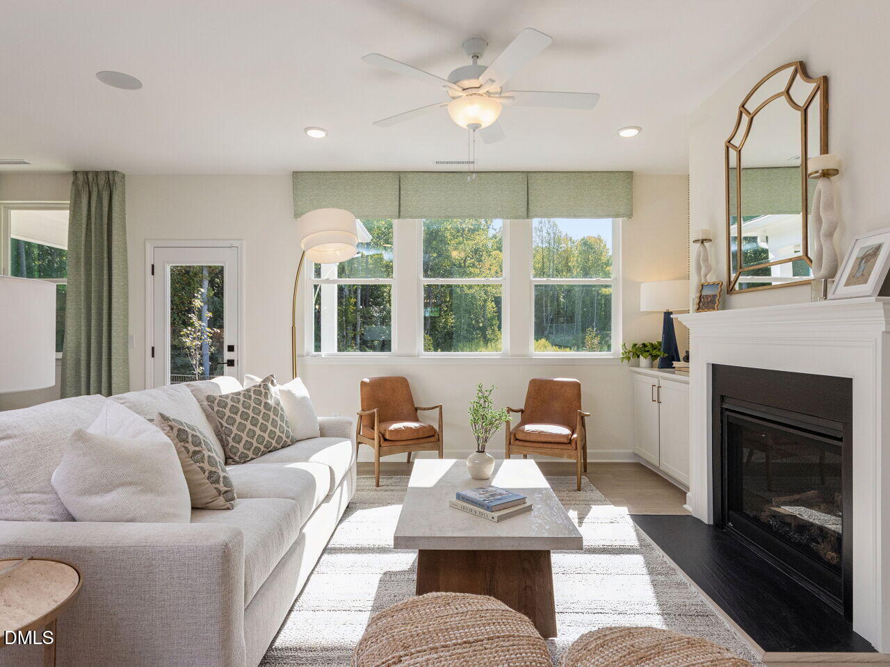 852 Dragonfly Pond Way Property Photo 14
