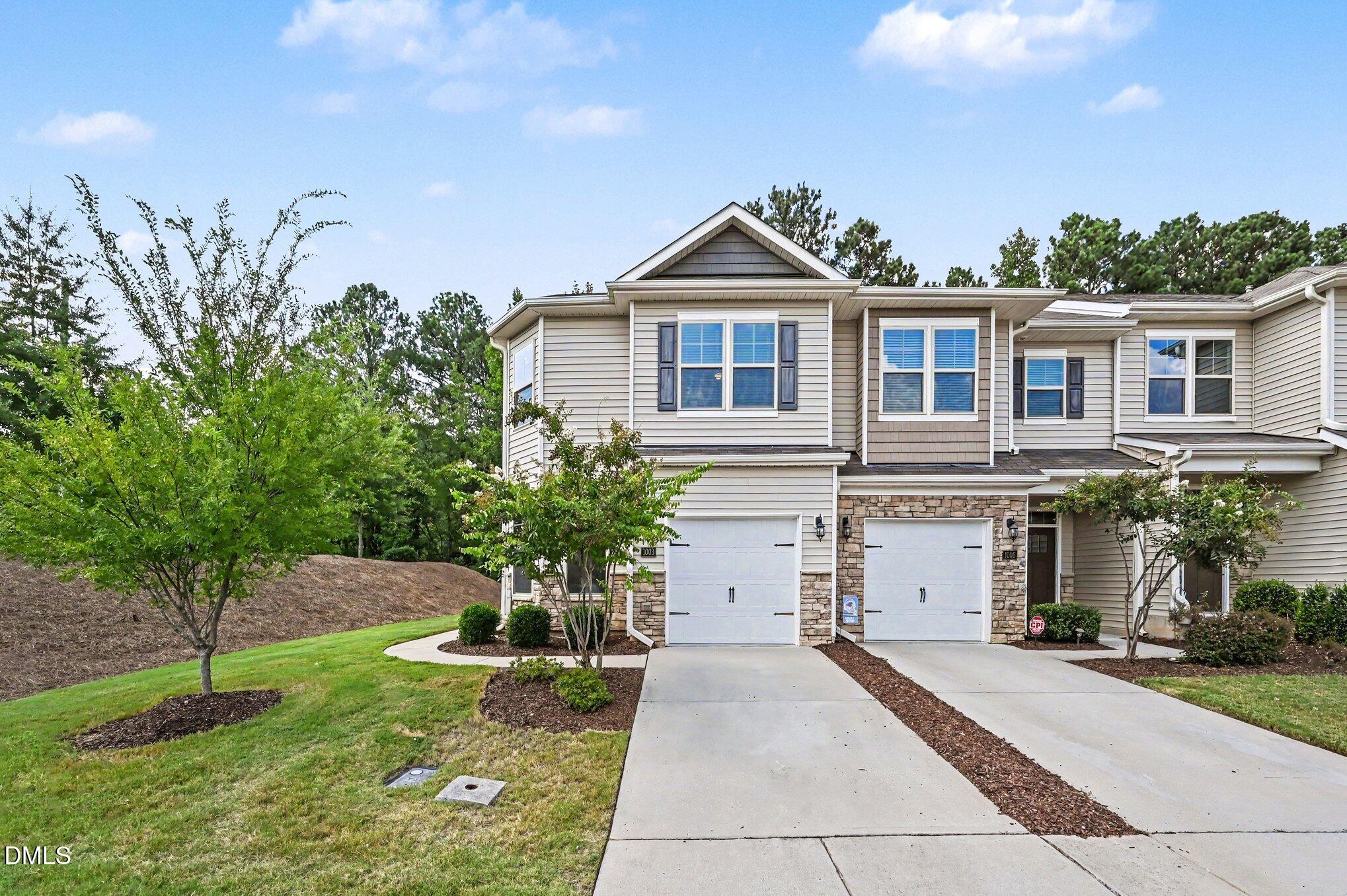 1003 Apogee Drive Property Photo 2