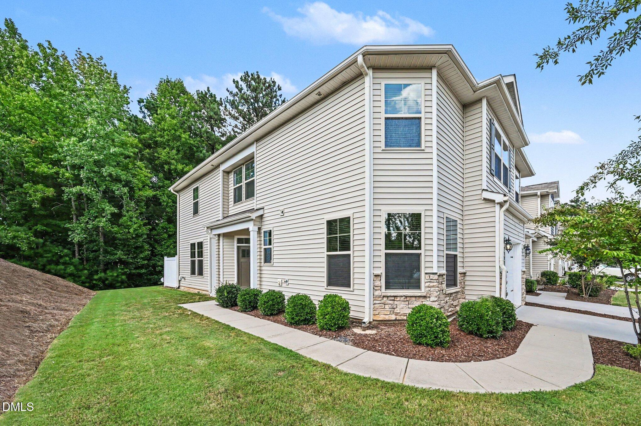 1003 Apogee Drive Property Photo 4
