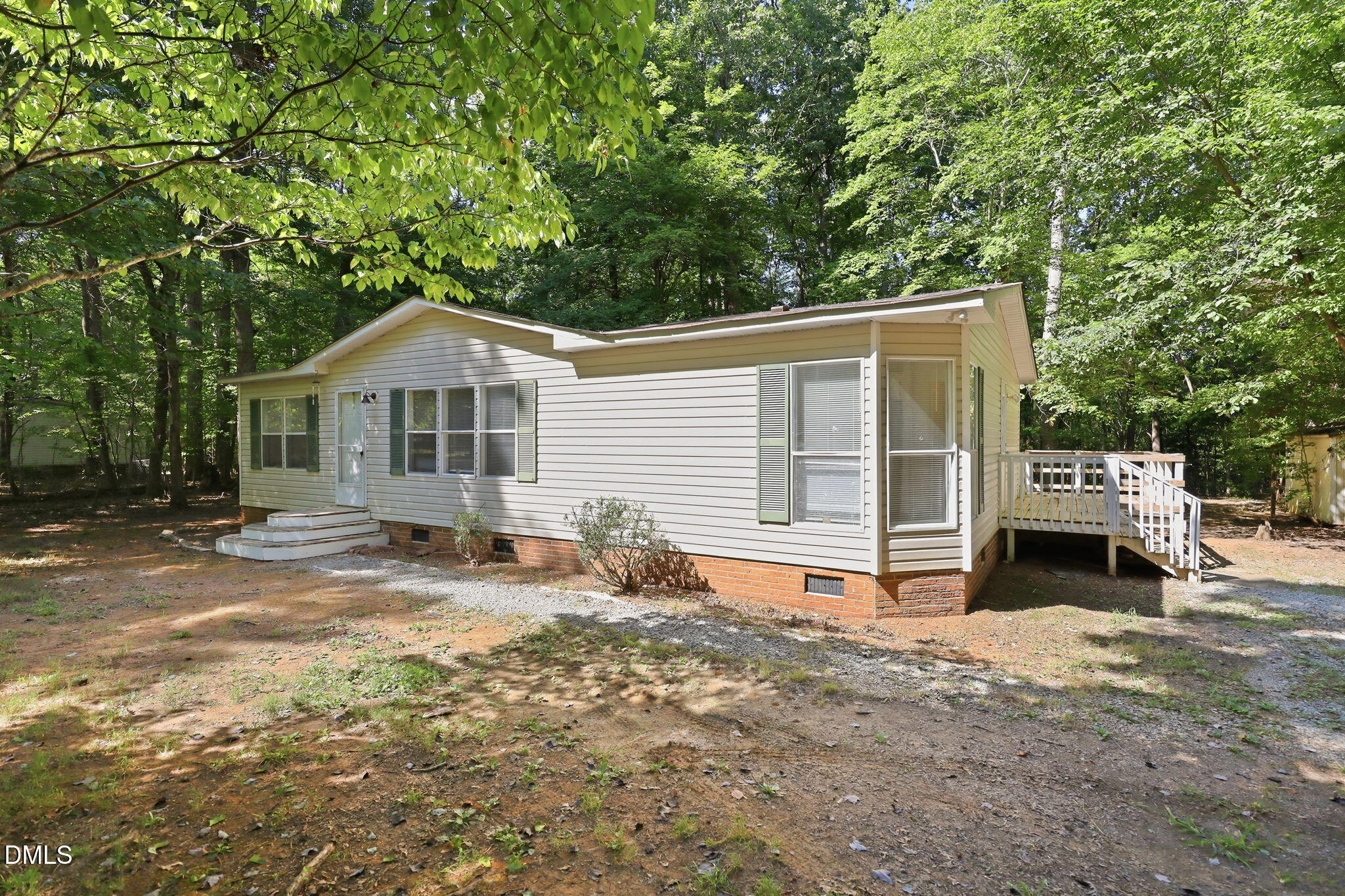 3208 Maple Avenue Property Photo 3