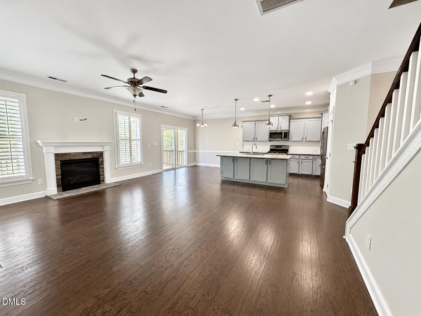 109 Bushwood Court Property Photo 7