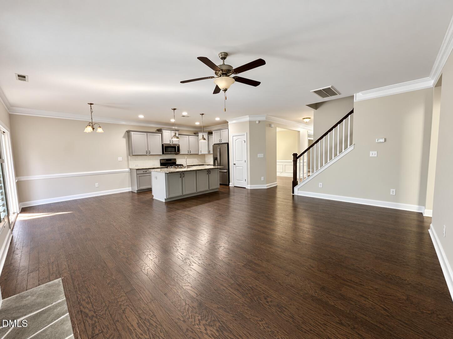 109 Bushwood Court Property Photo 8