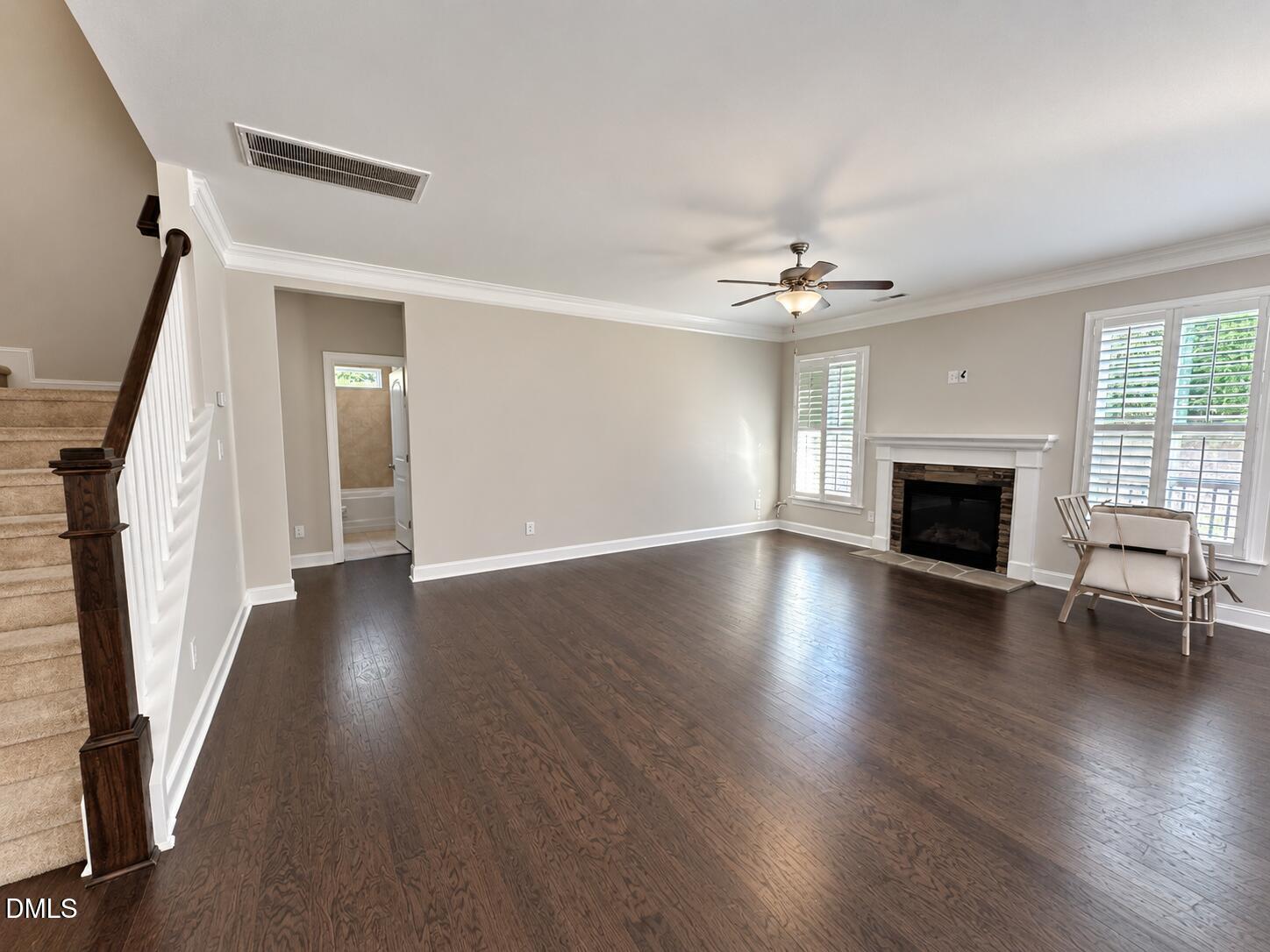 109 Bushwood Court Property Photo 9