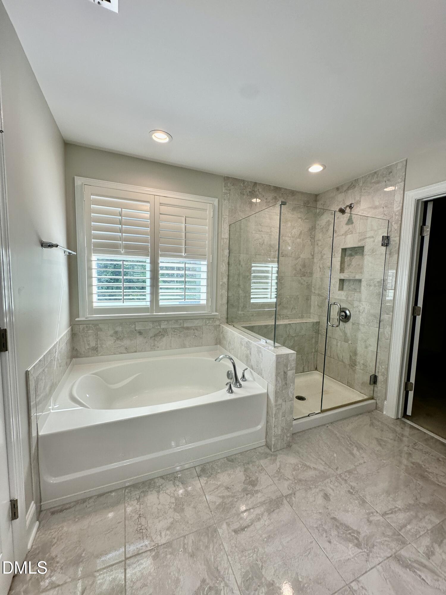 109 Bushwood Court Property Photo 19