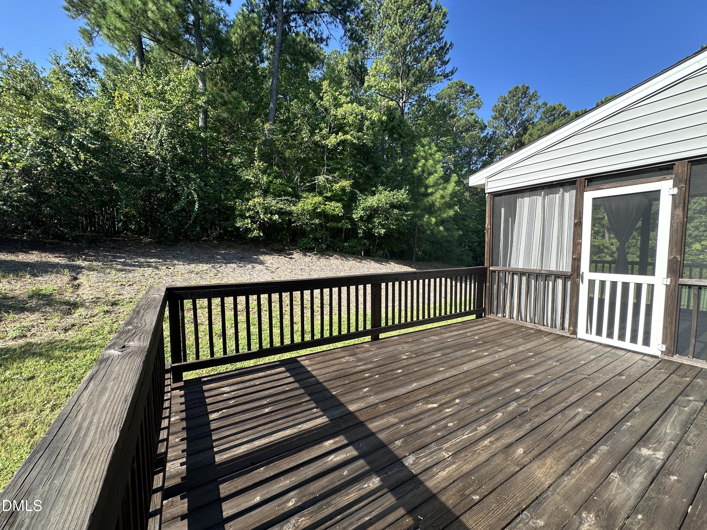 109 Bushwood Court Property Photo 34