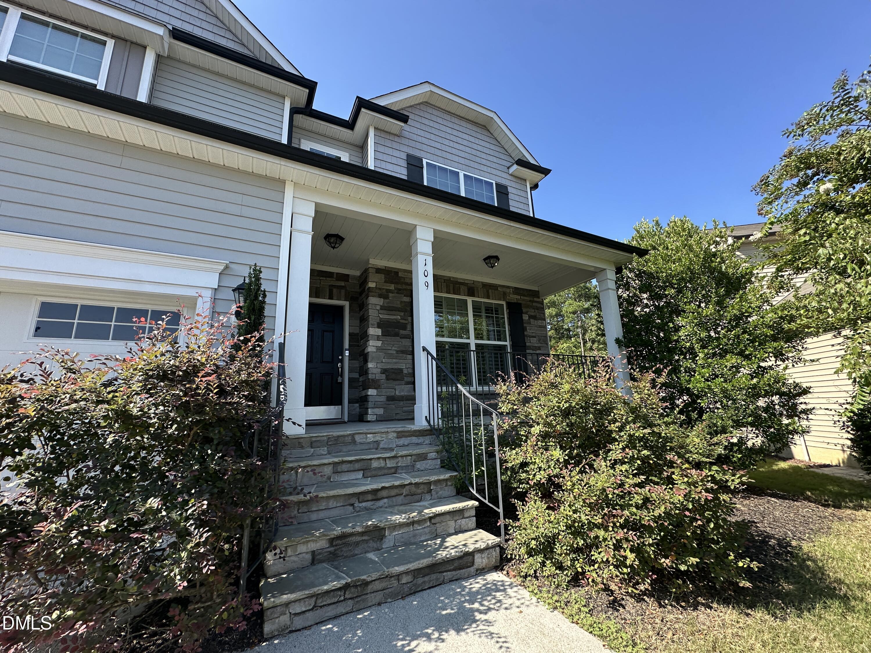 109 Bushwood Court Property Photo 38