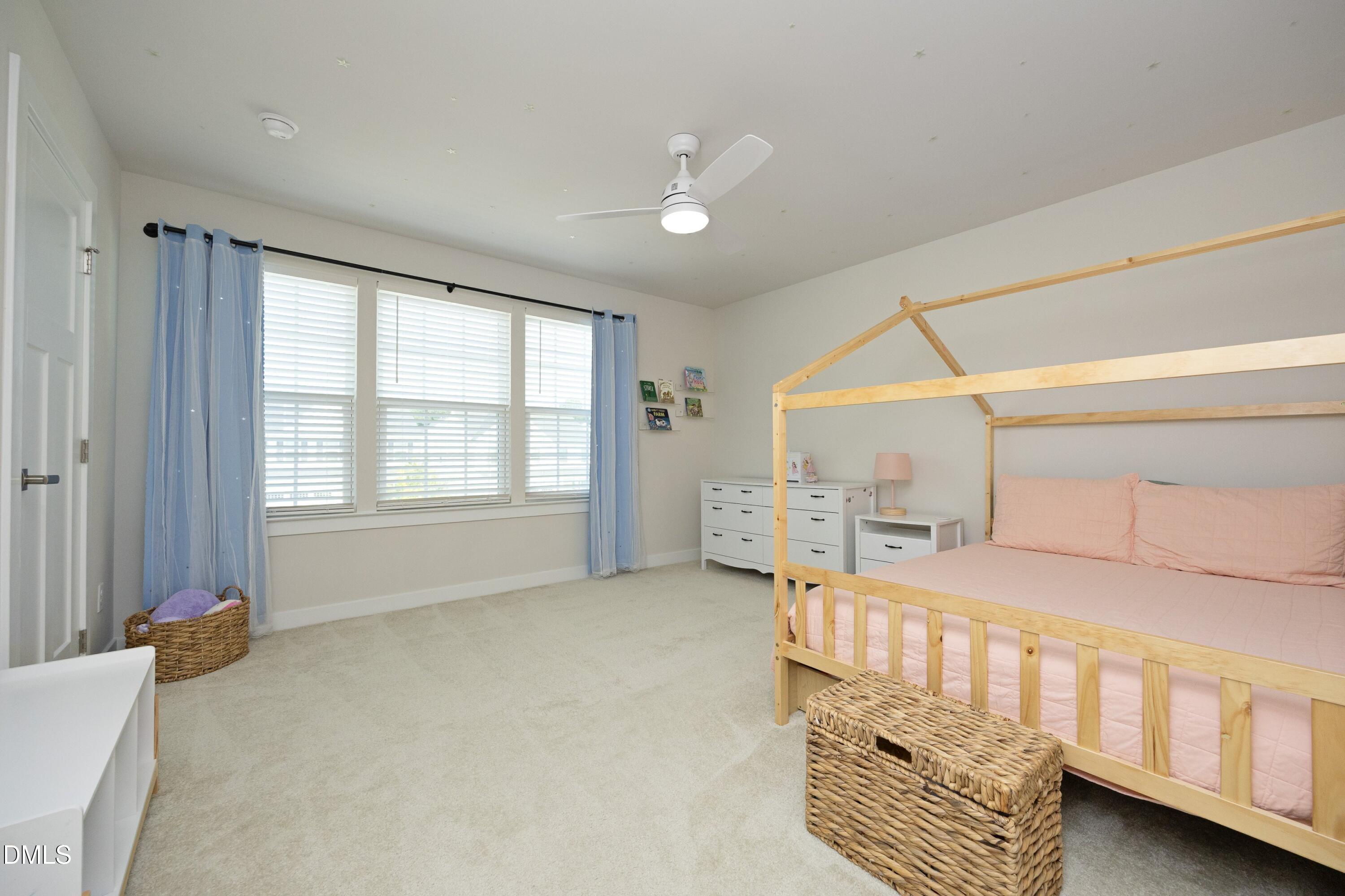 1056 Chevy Park Landing Property Photo 31