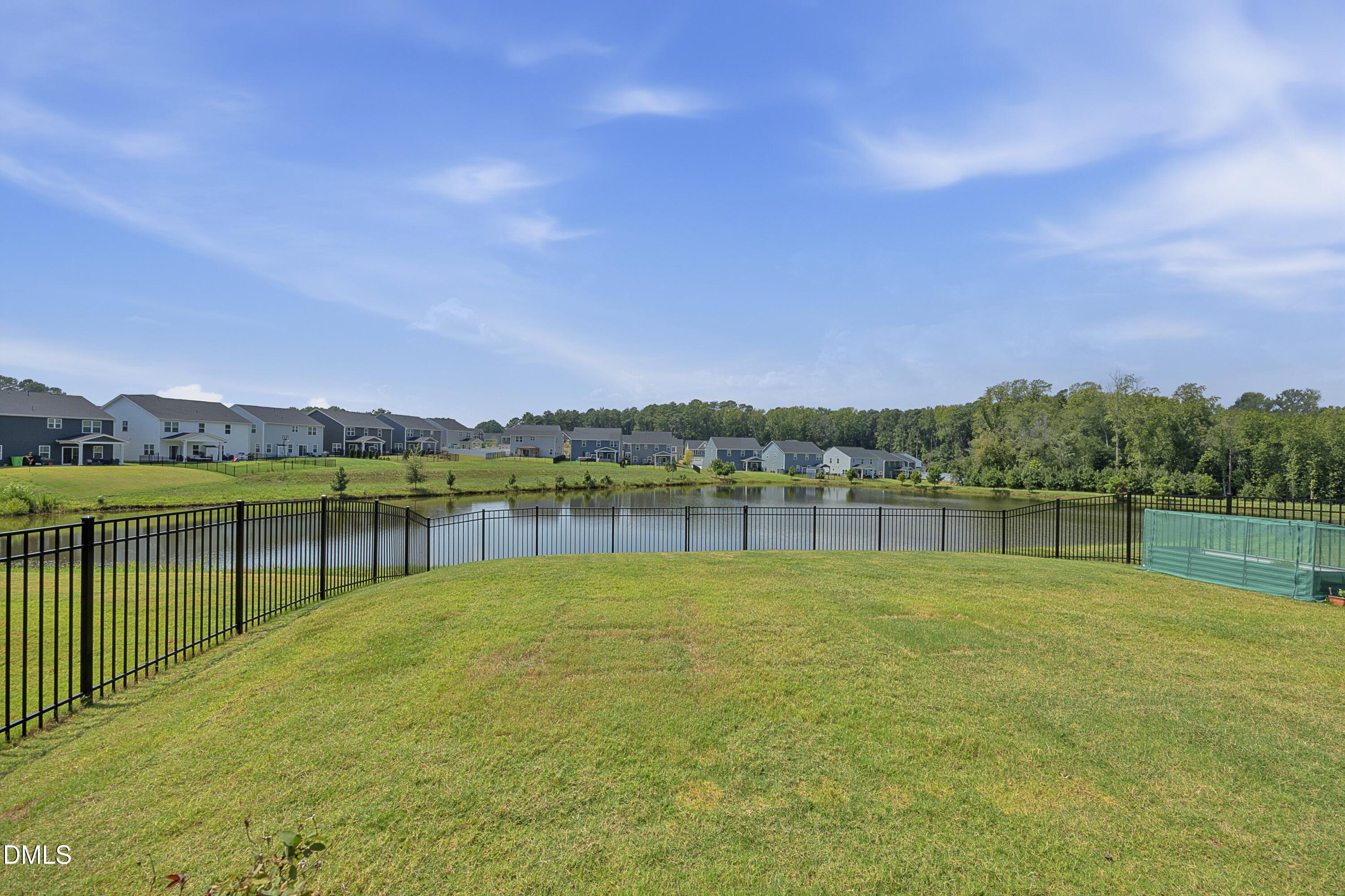 1056 Chevy Park Landing Property Photo 39