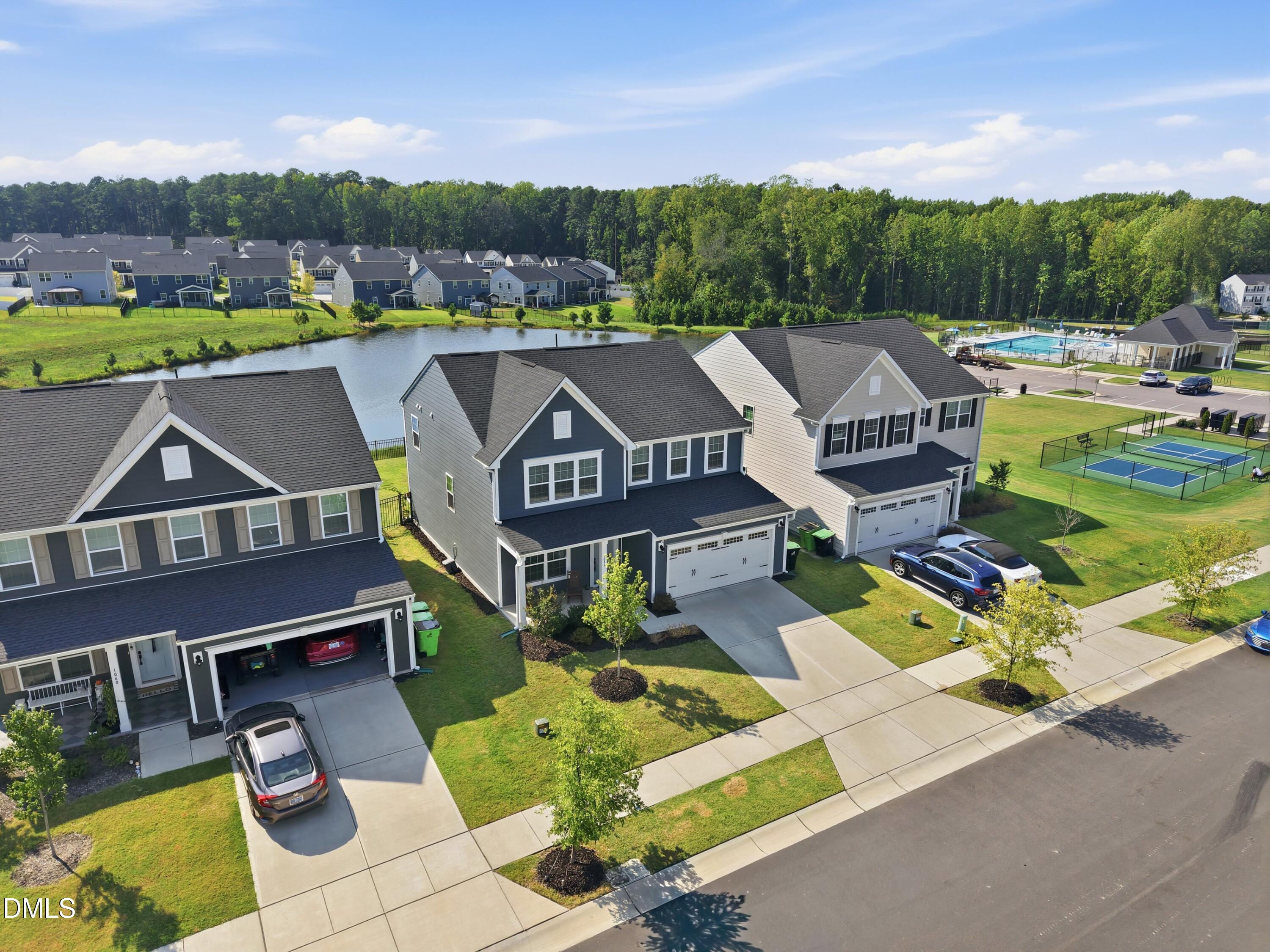 1056 Chevy Park Landing Property Photo 44