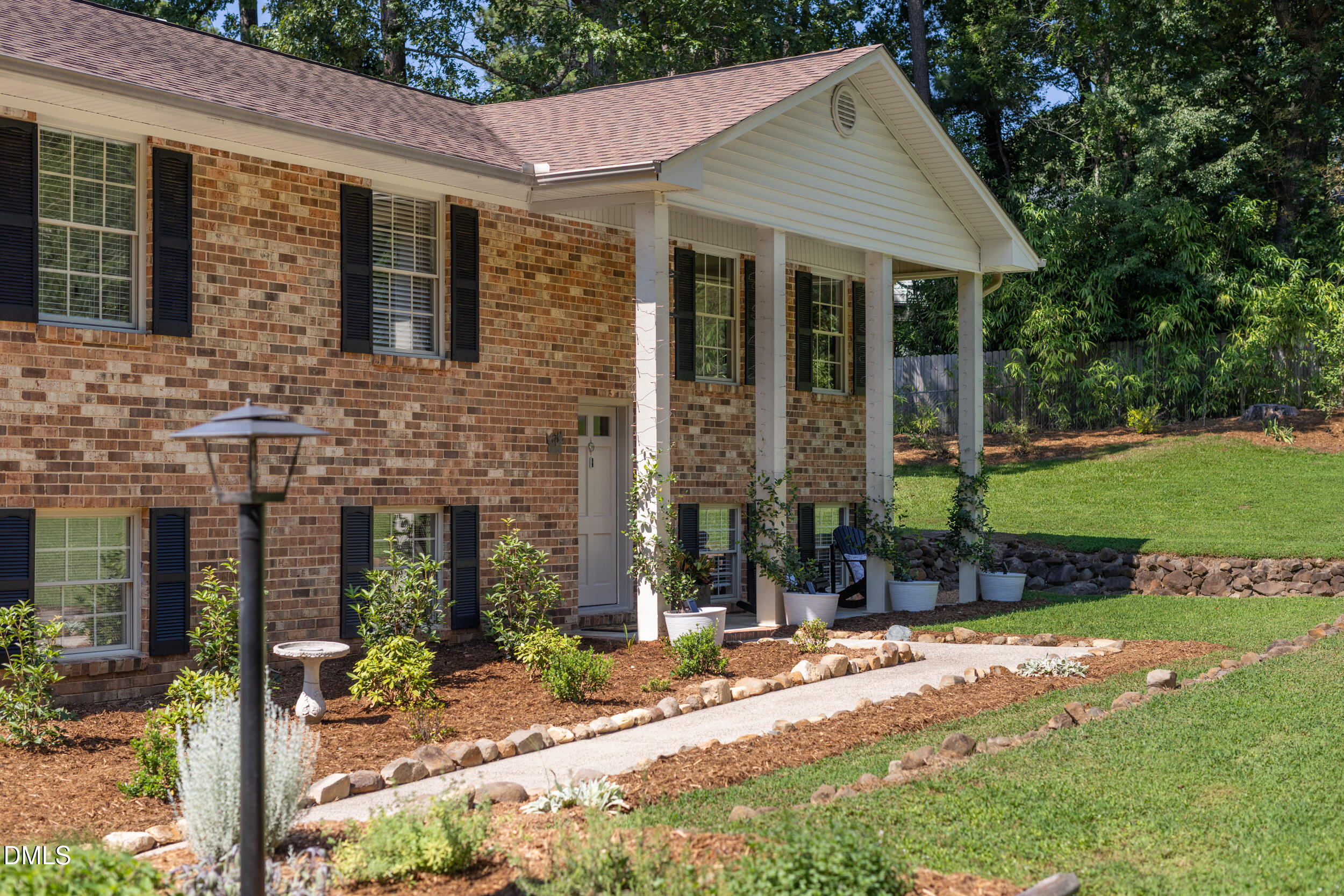 3519 Winding Way Property Photo 2